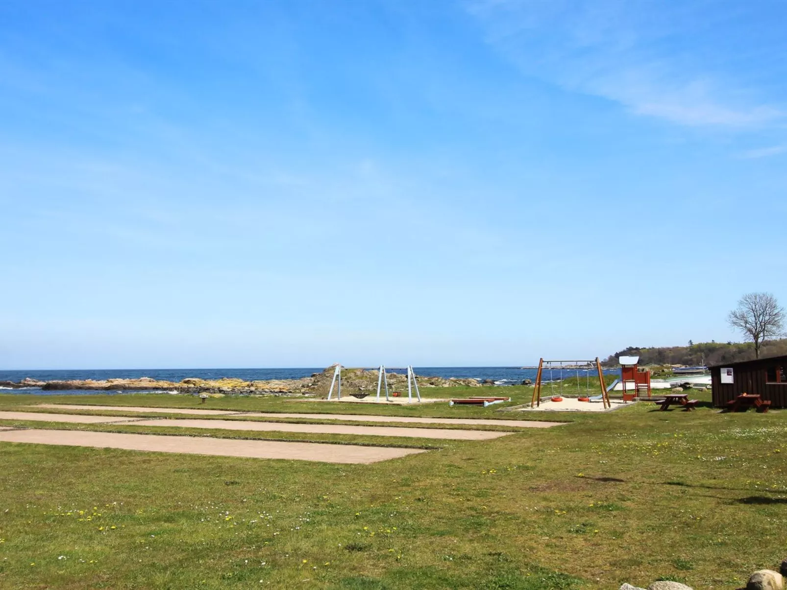 "Melusine" - 200m from the sea-Binnen