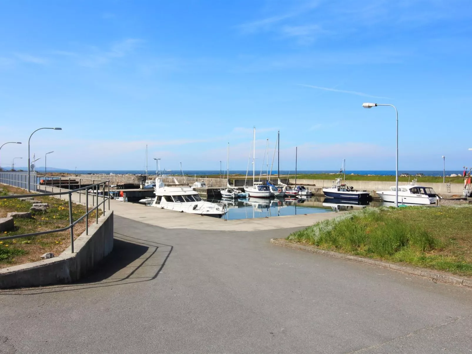 "Melusine" - 200m from the sea-Binnen