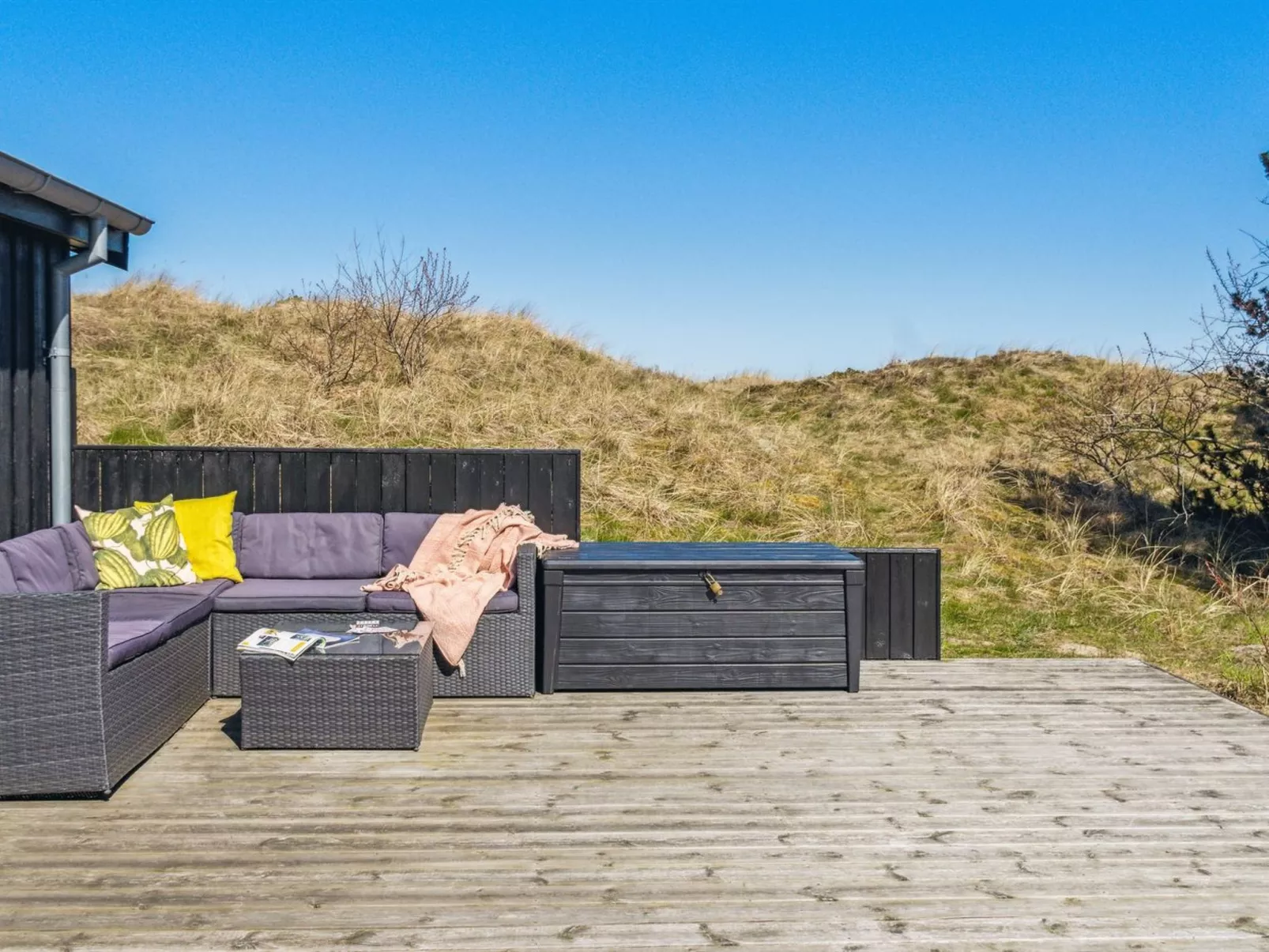 "Barthi" - 1.6km from the sea-Buiten