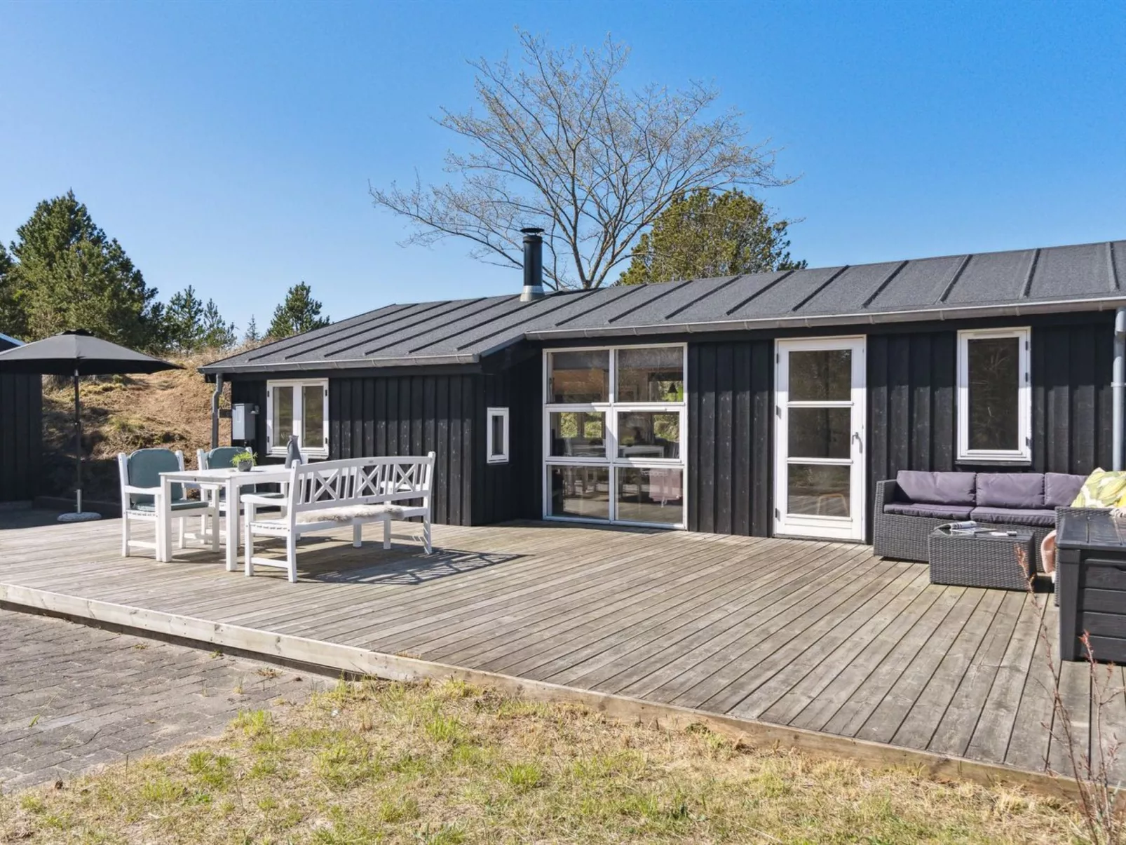 "Barthi" - 1.6km from the sea-Buiten