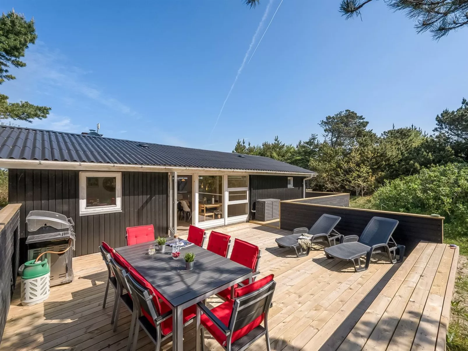 "Finne" - 800m from the sea-Buiten