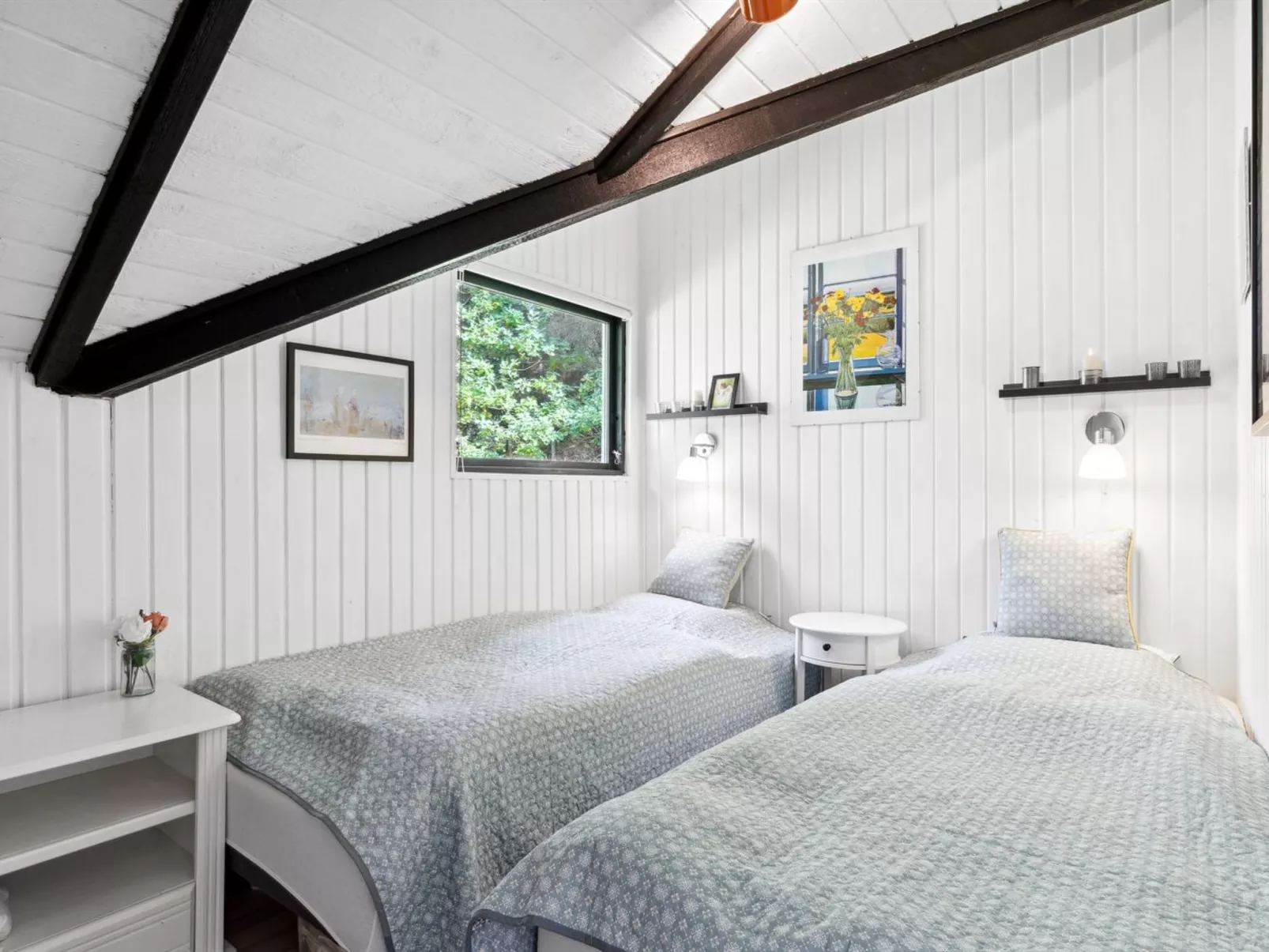 "Tjure" - 900m from the sea-Binnen