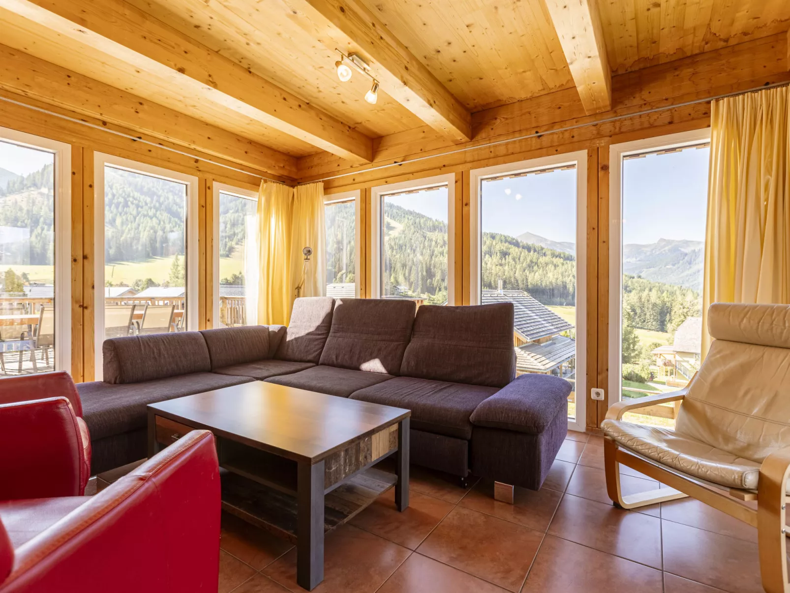 Premium #18 mit Sauna&Sprudelbad-Binnen
