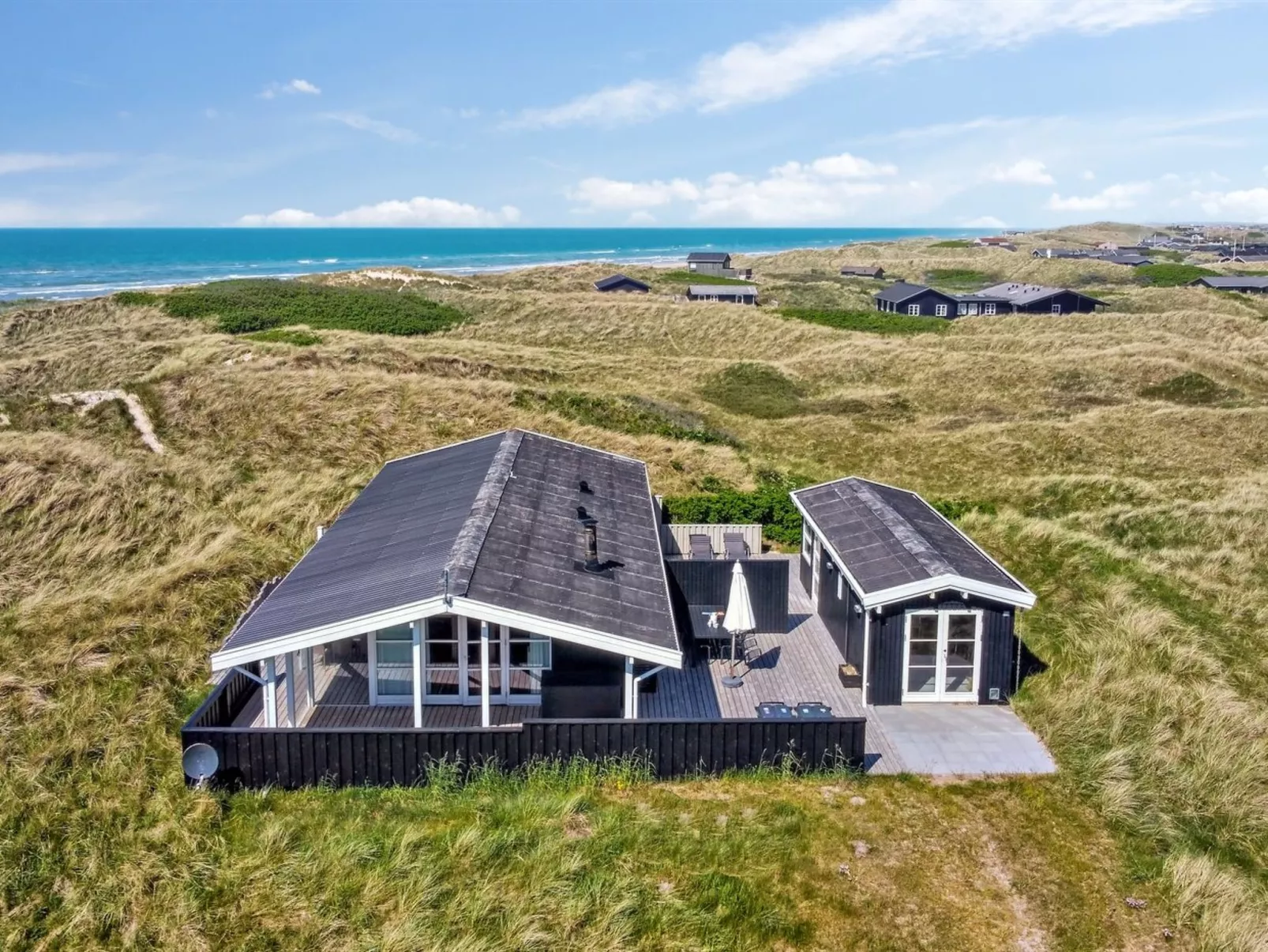 "Gojko" - 140m from the sea-Buiten