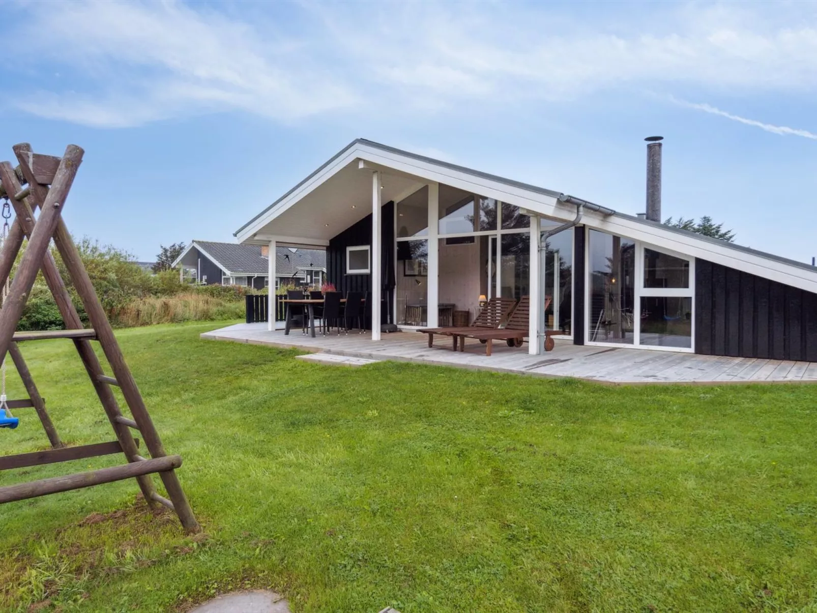 "Herbiorn" - 403m from the sea-Buiten