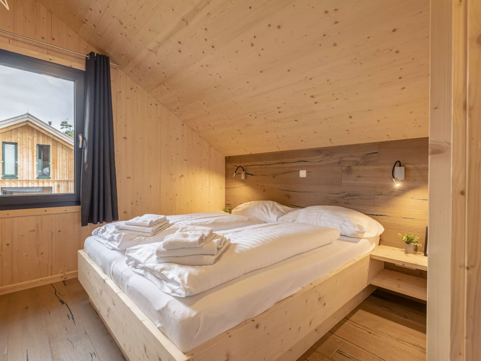 Premium #62 mit Sauna&Sprudelbad-Binnen