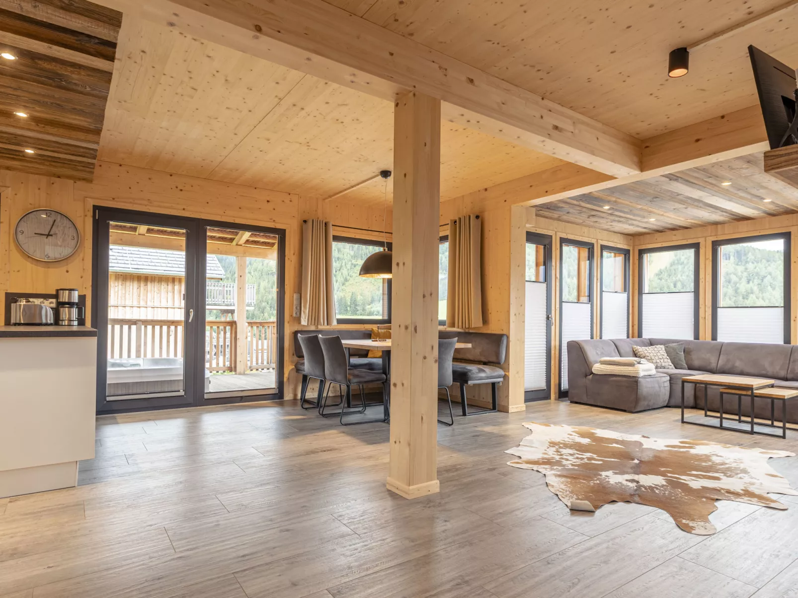 Premium #62 mit Sauna&Sprudelbad-Binnen