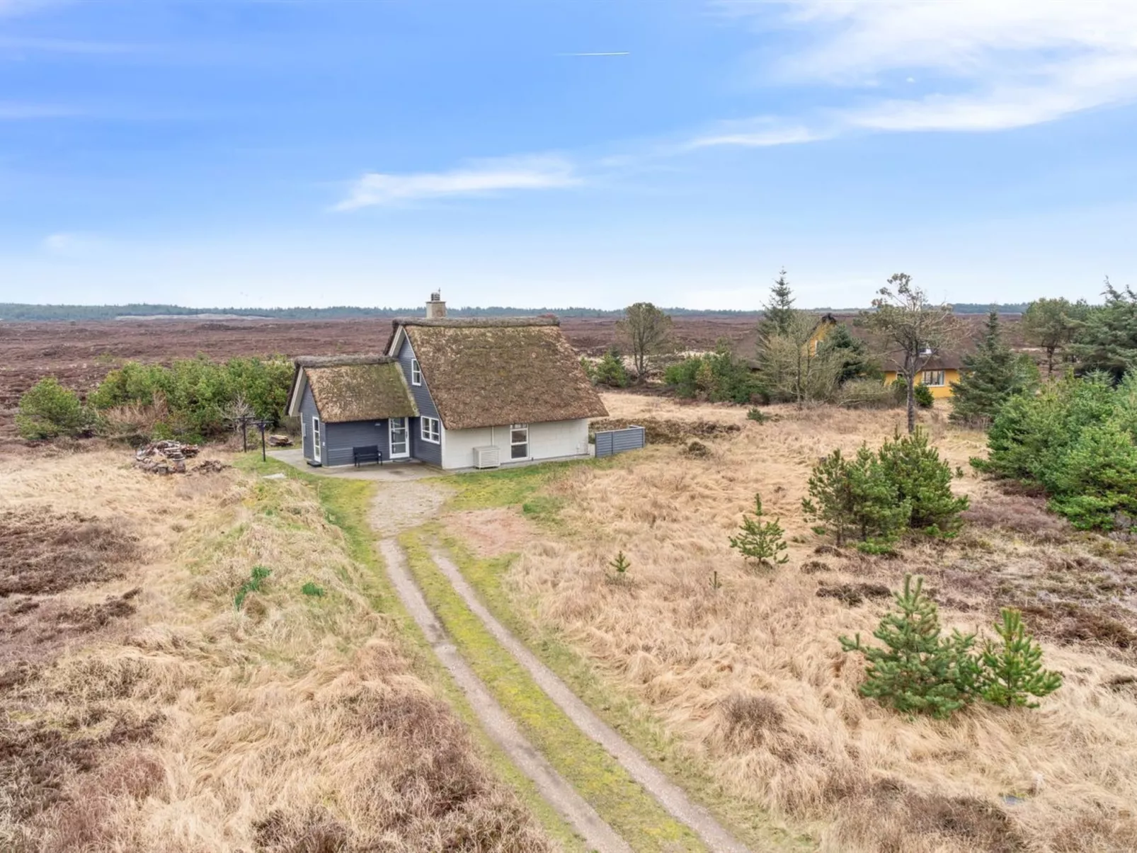 "Andrine" - 700m from the sea-Buiten
