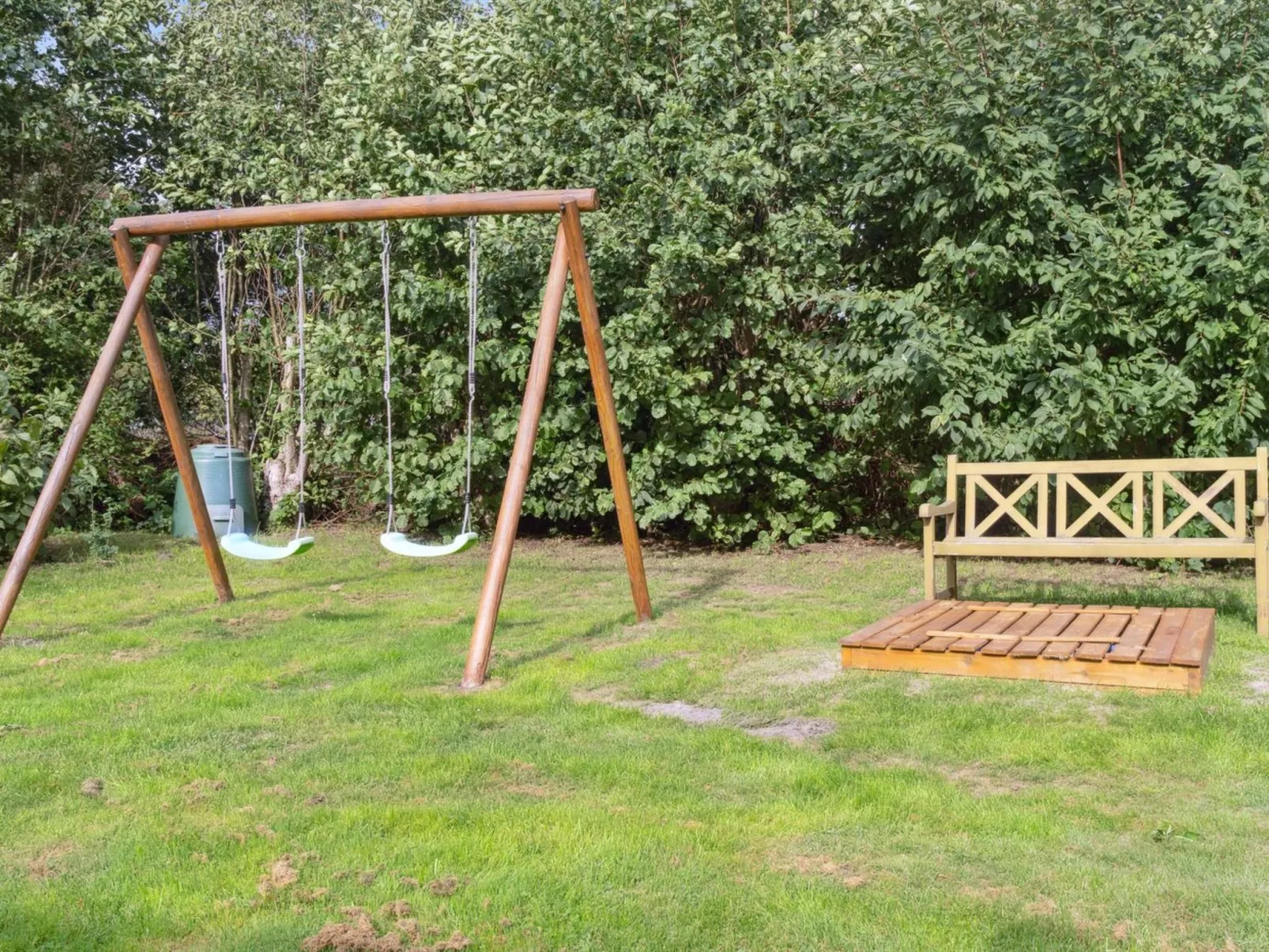 "Aldis" - 300m from the sea-Buiten