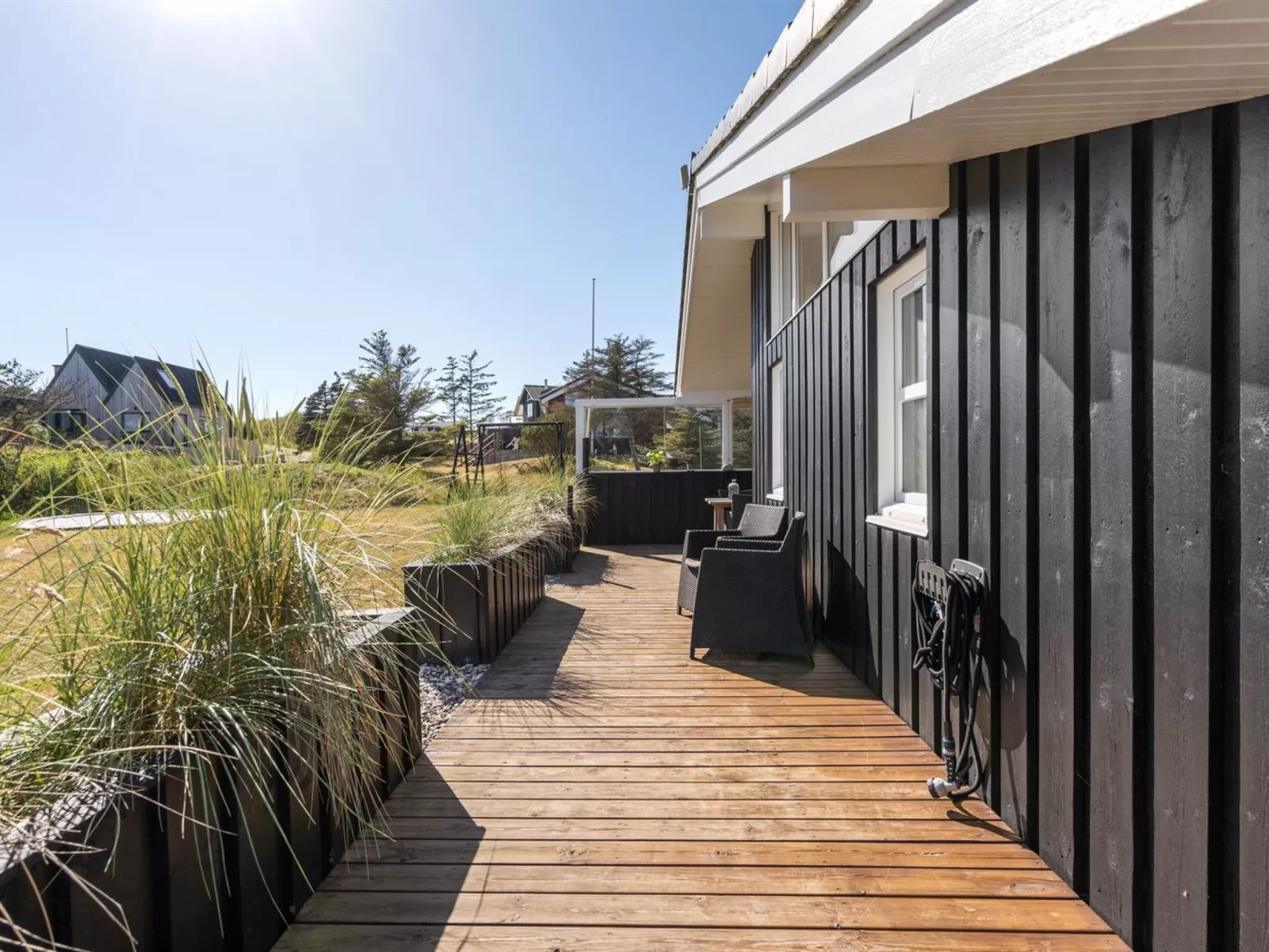 "Gun" - 450m from the sea-Buiten