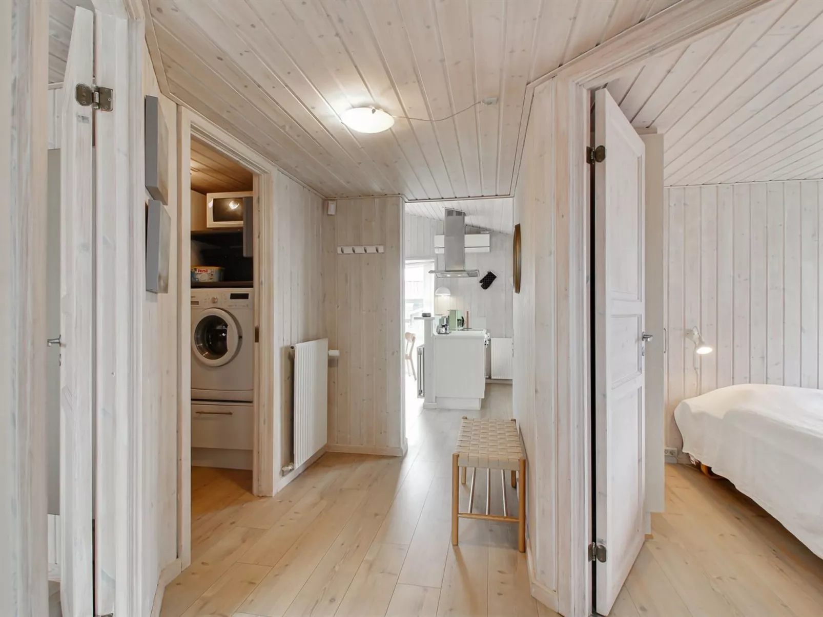 "Cvetan" - 200m from the sea-Binnen