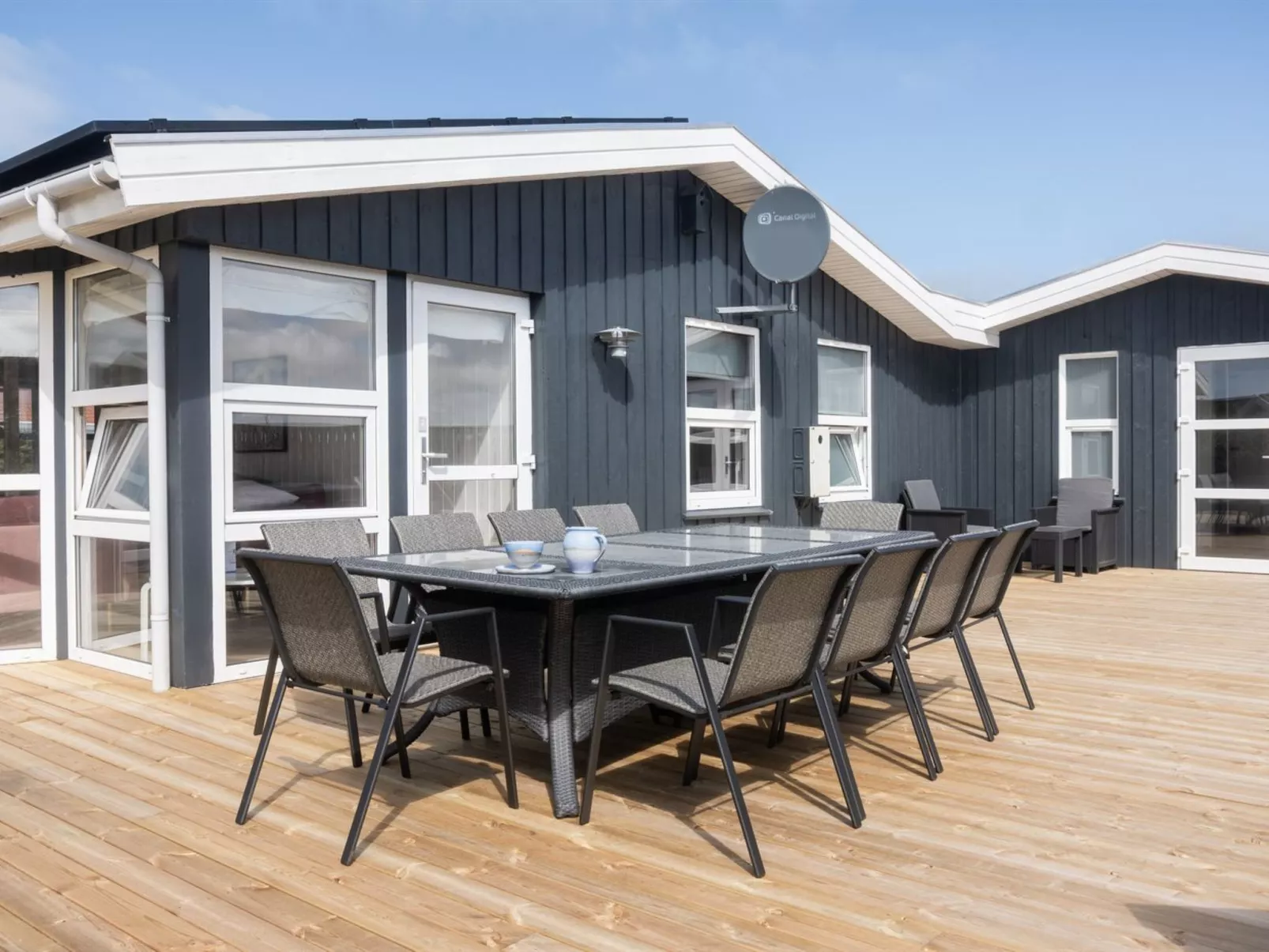 "Cvetan" - 200m from the sea-Buiten