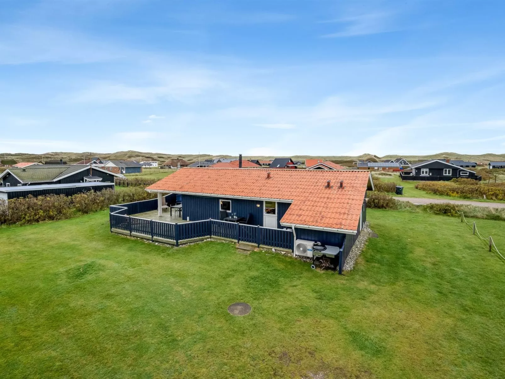 "Odmar" - 300m from the sea-Buiten
