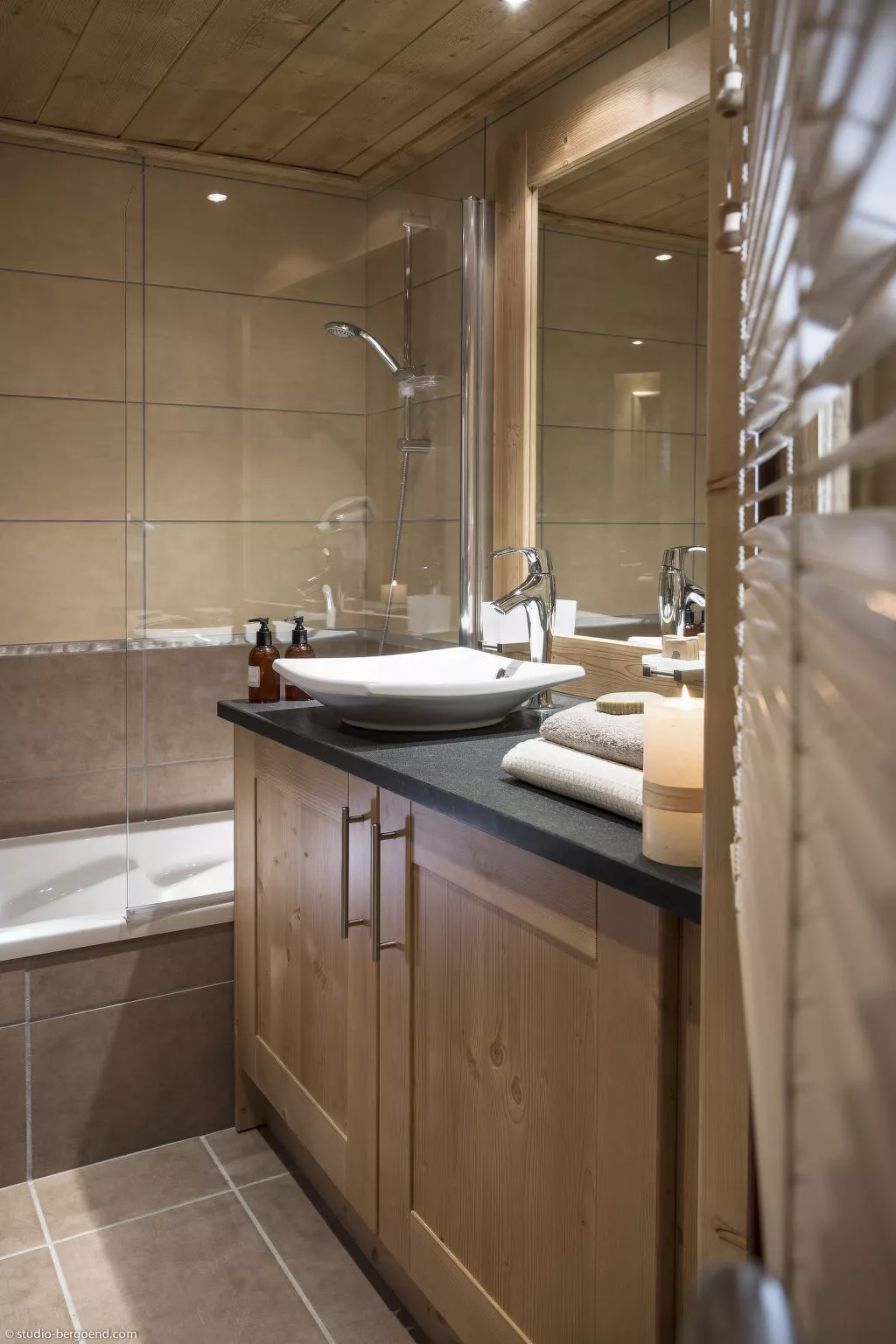 CGH Rés&Spa Chalets de Laÿssia-Binnen