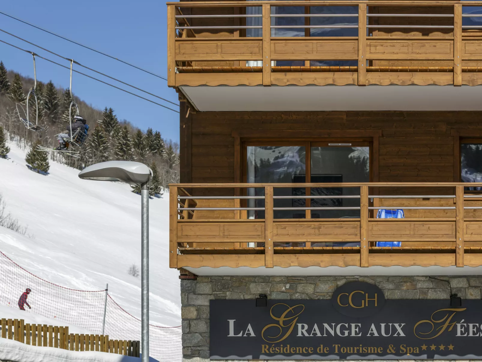 CGH Rés&Spa Le Grange aux Fées-Buiten