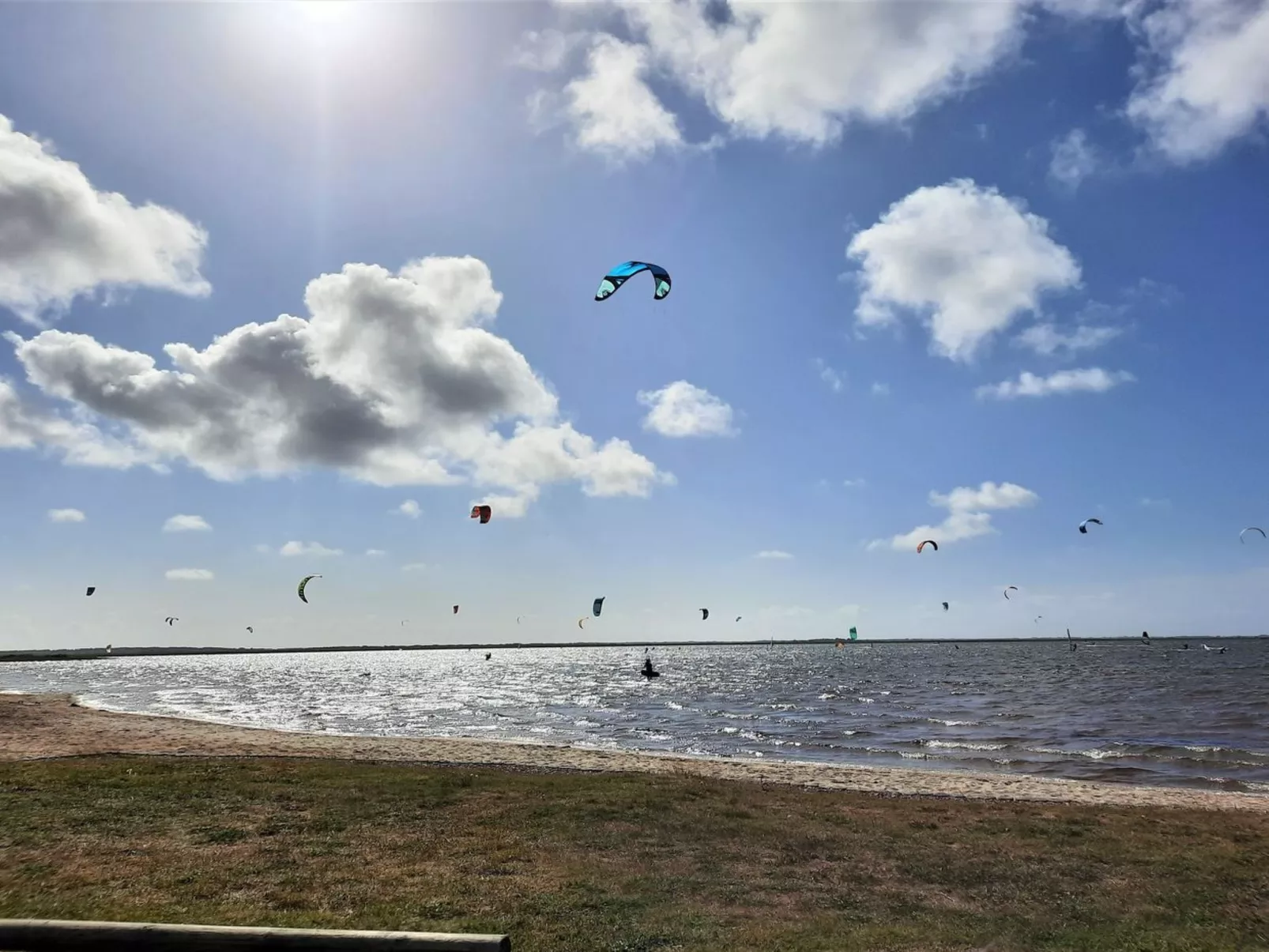 "Nelina" - 950m to the inlet-Buiten