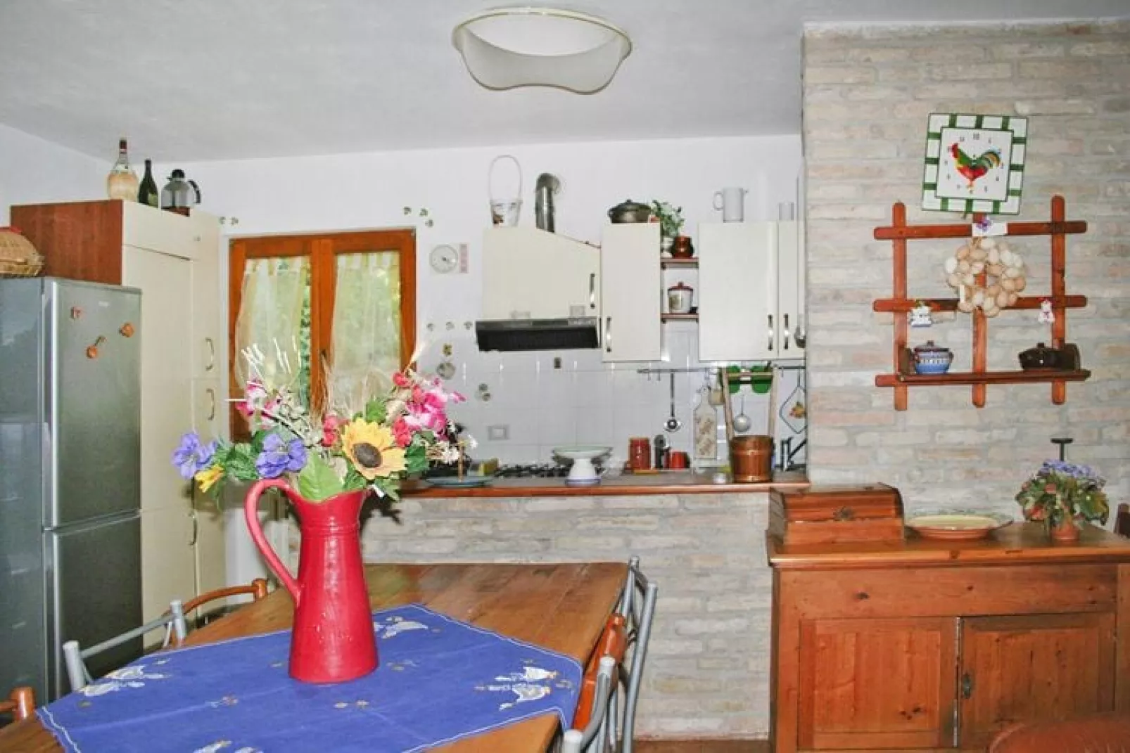 Holiday home dei Pavoni Montemaggiore con Piscina privata-Woonkamer
