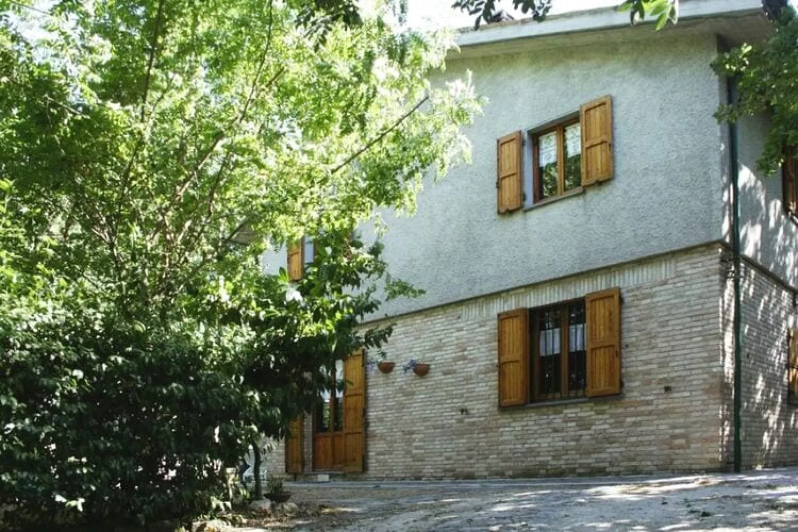 Ferienhaus Fiorenzuola Acacie Montemaggiore con piscina privata