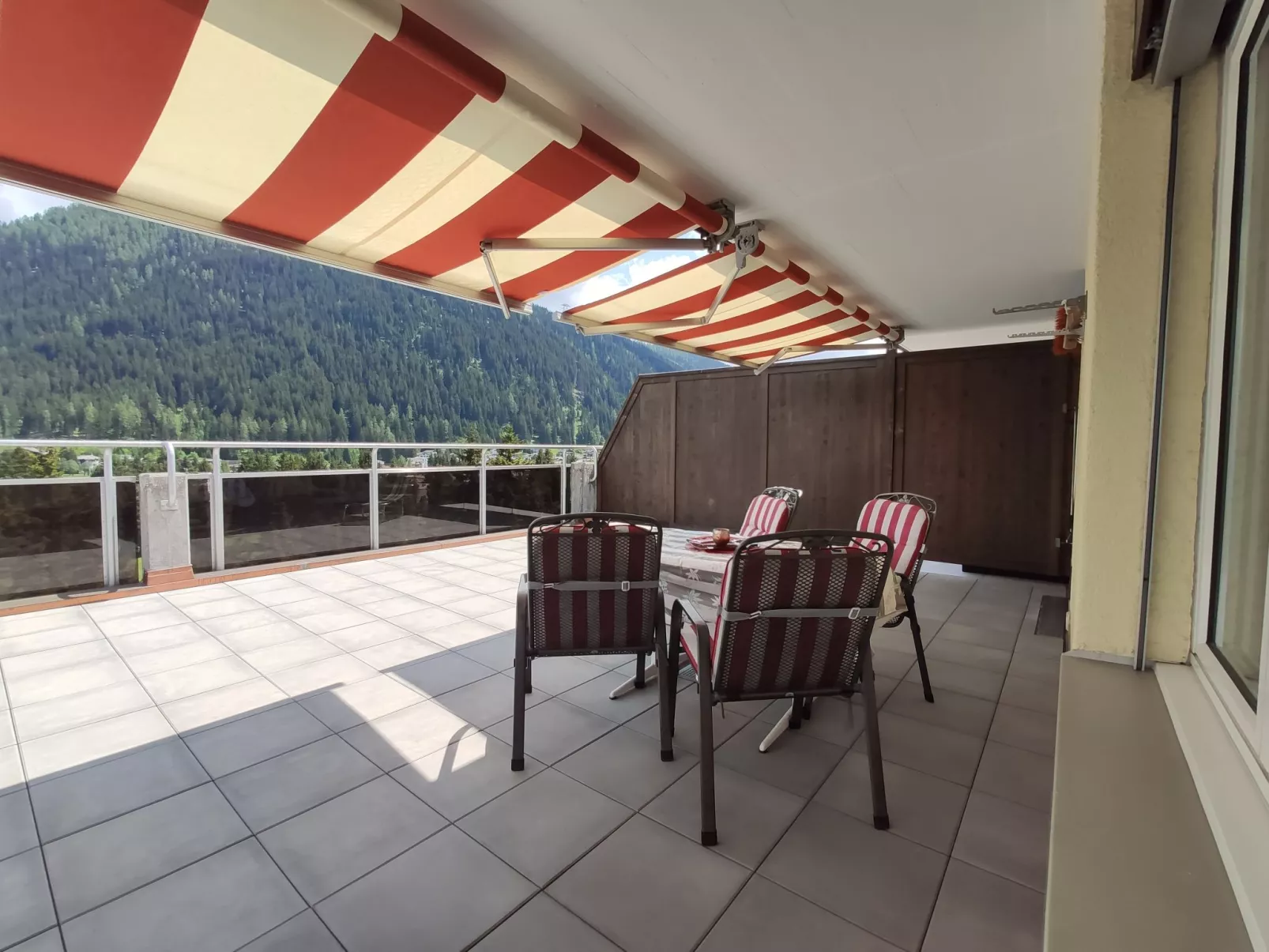 Attika Wohnung Allod Park Haus C 801-Buiten