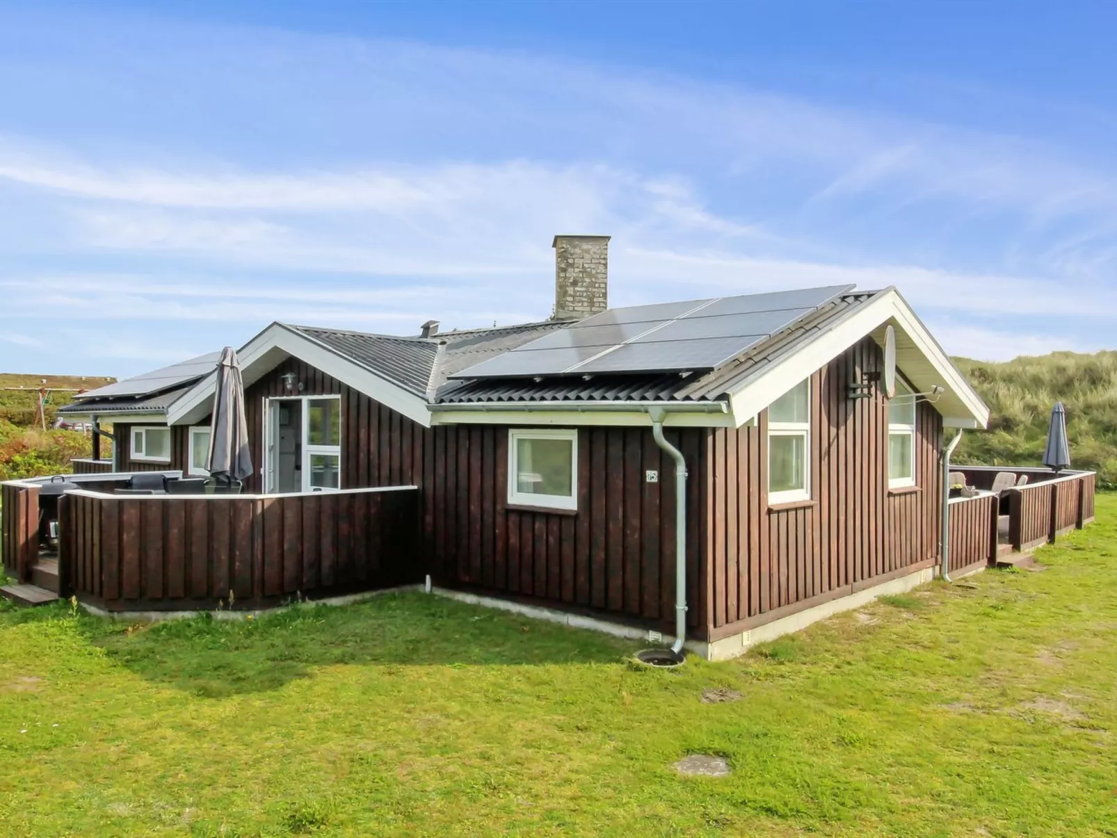 "Larisa" - 250m from the sea-Buiten