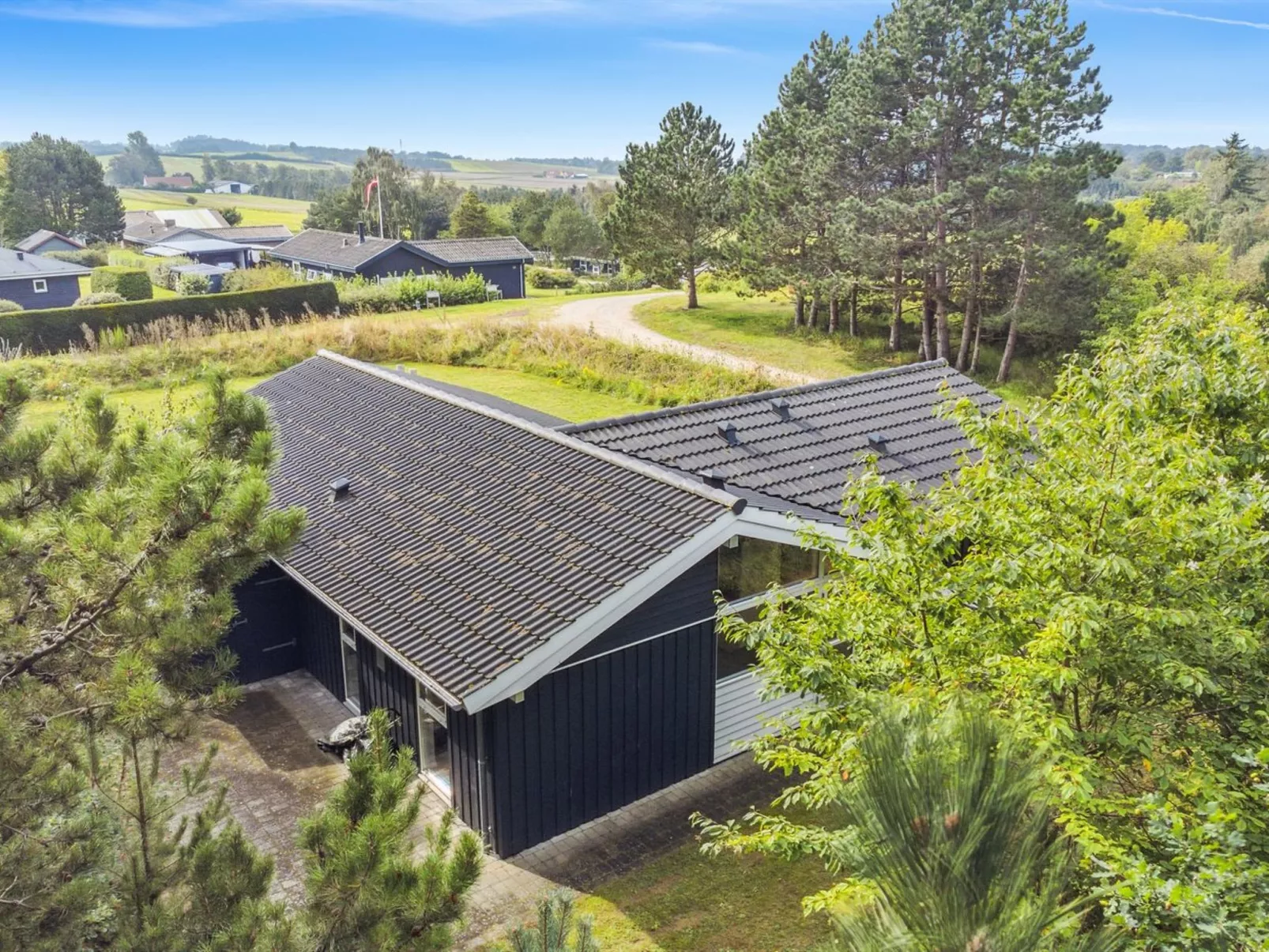 "Thjodulf" - 300m from the sea-Buiten