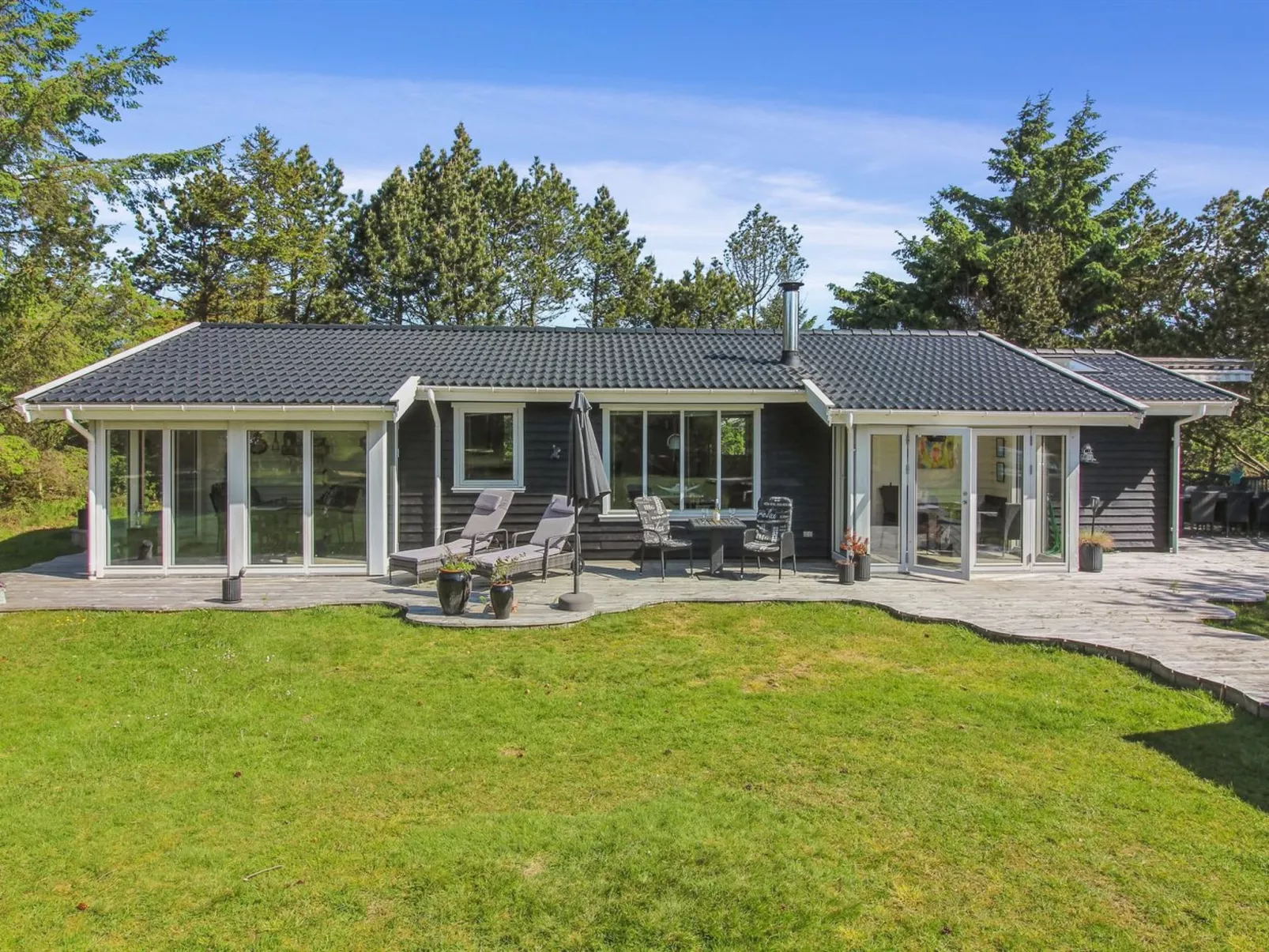 "Ulli" - 1.6km from the sea-Buiten