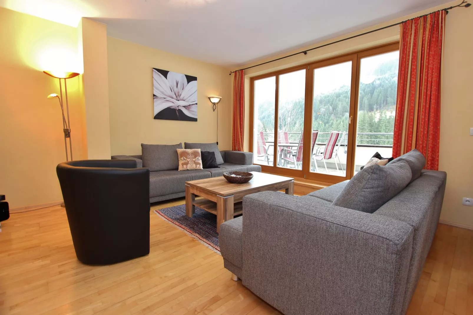 Chalet Apartment Mittenwald XL-Woonkamer