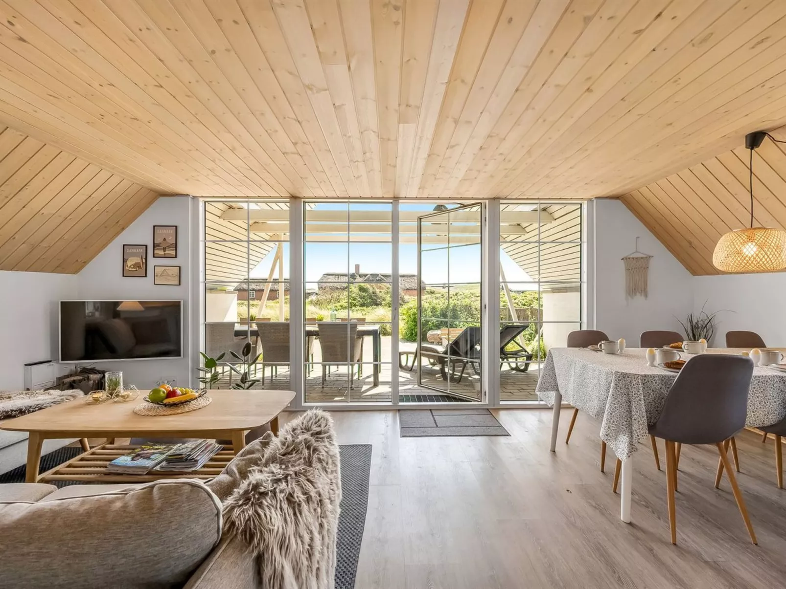 "Klimentina" - 150m from the sea-Binnen