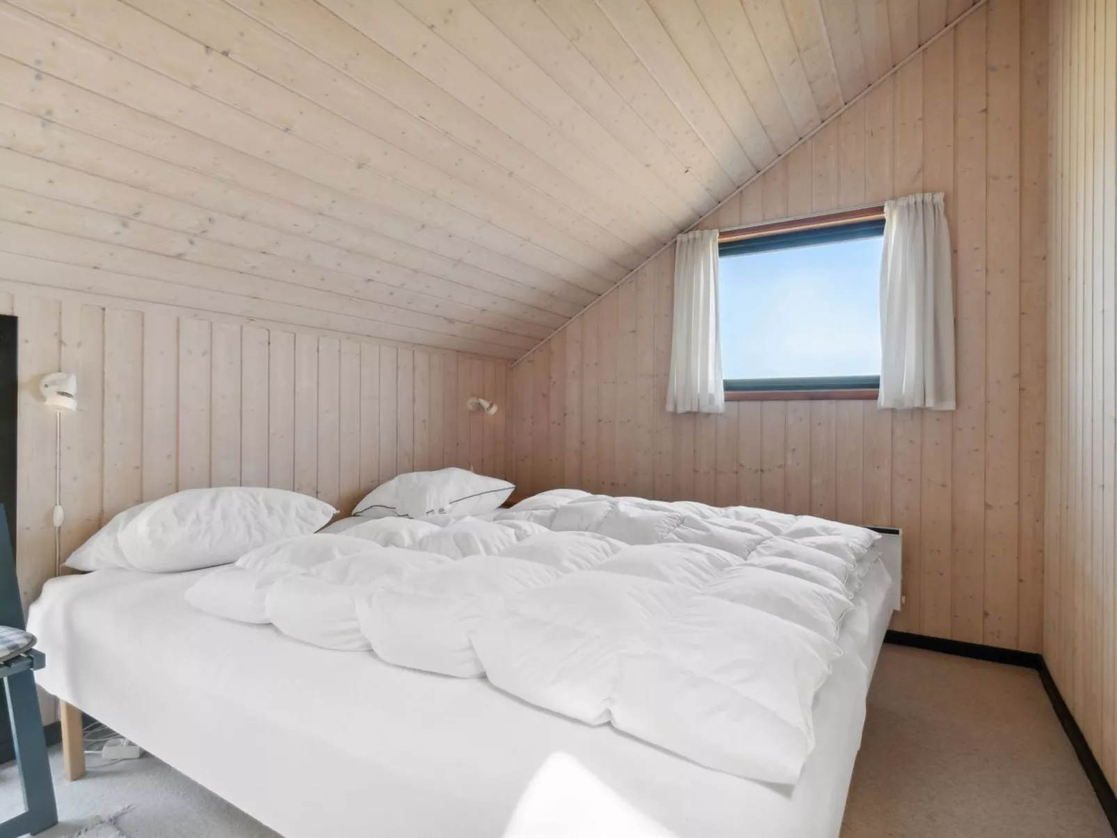 "Henri" - 500m from the sea-Binnen