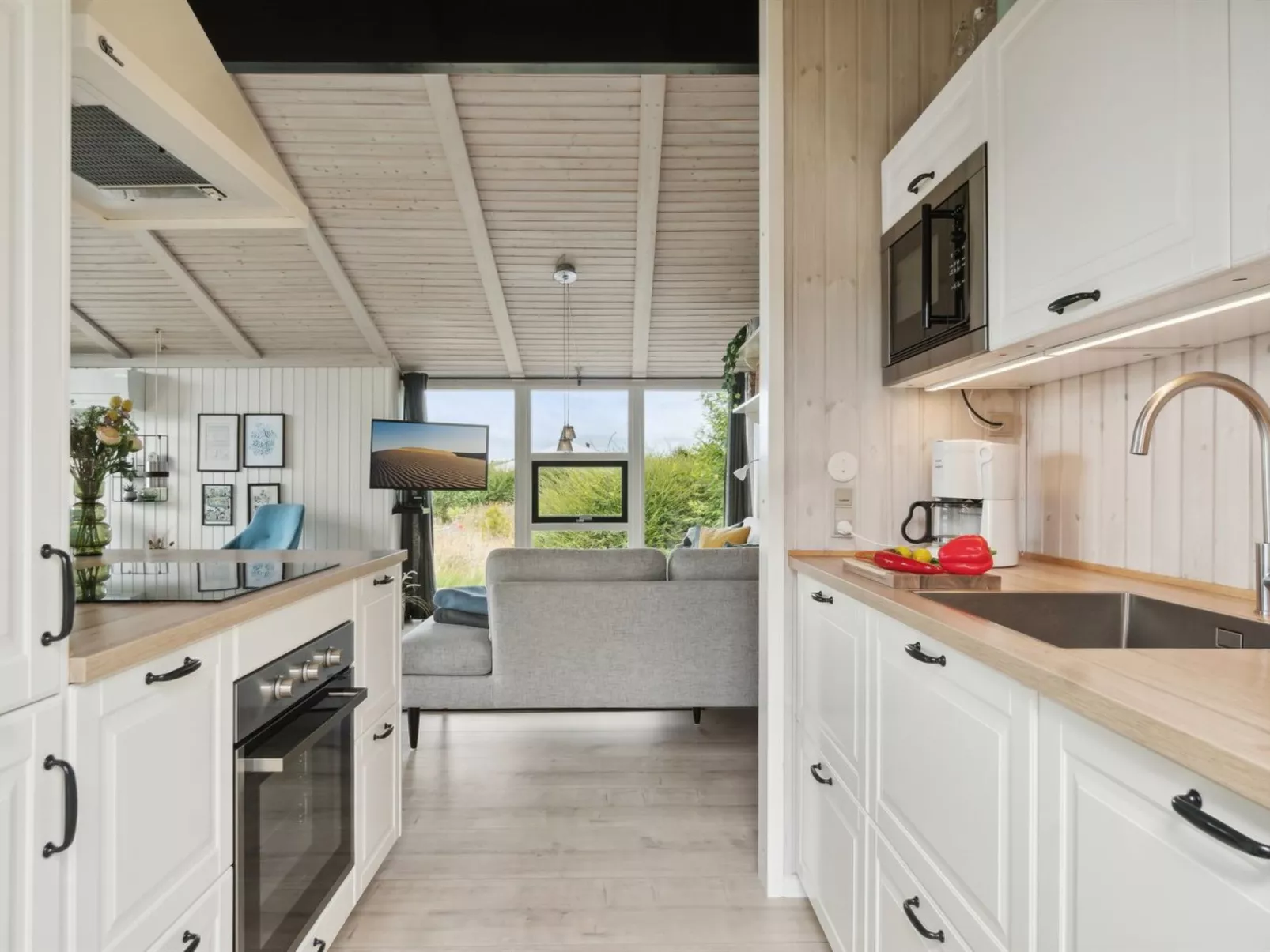 "Asko" - 350m from the sea-Binnen