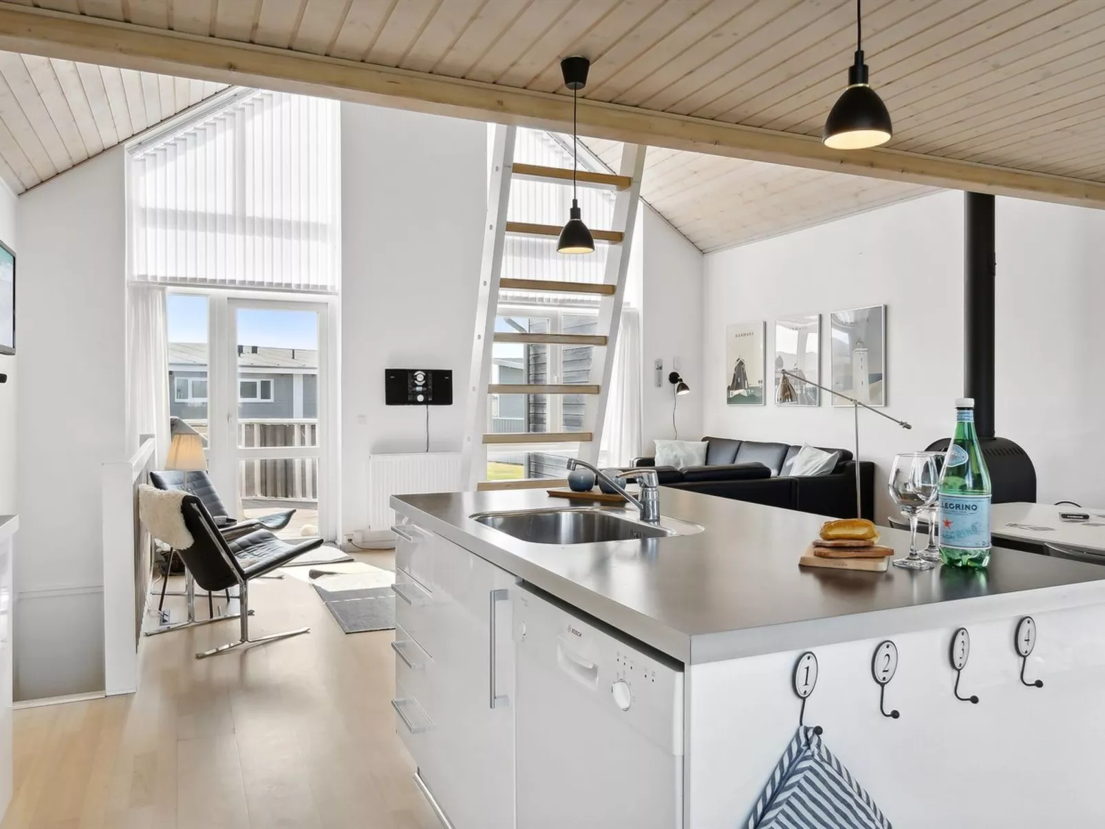 "Thyra" - 700m from the sea-Binnen
