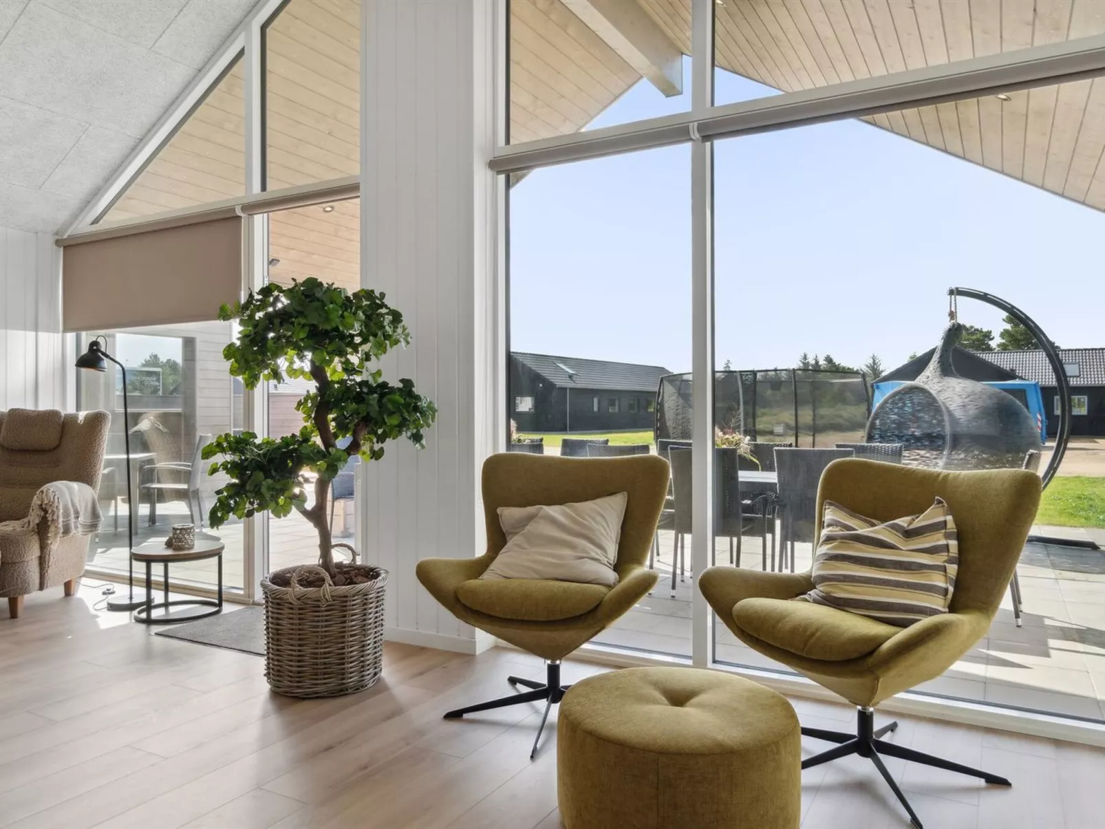 "Elvin" - 3.5km from the sea-Binnen