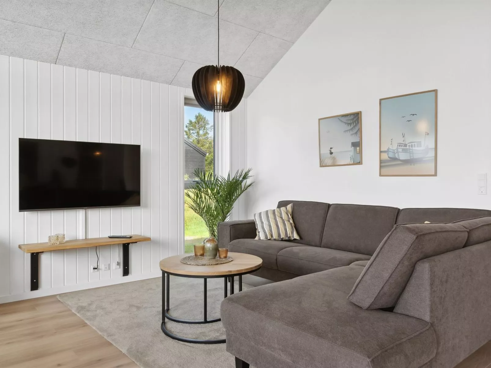 "Elvin" - 3.5km from the sea-Binnen