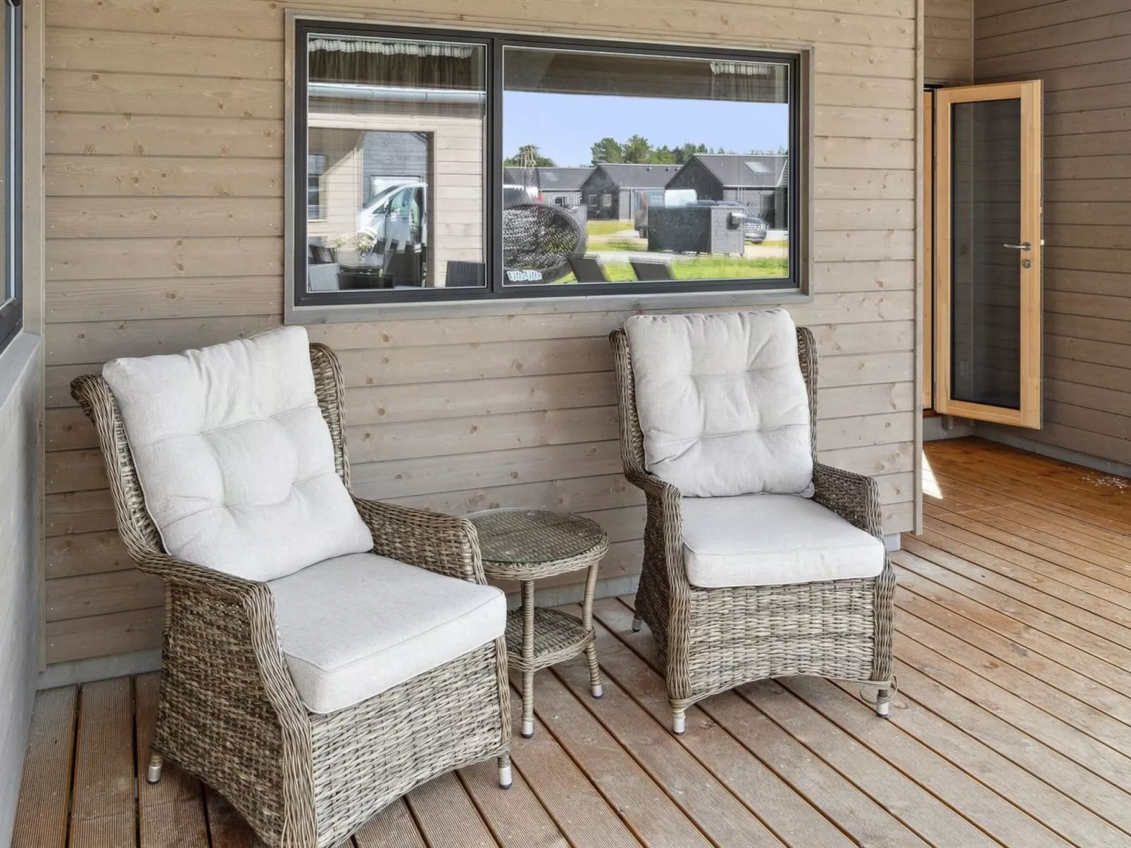 "Elvin" - 3.5km from the sea-Buiten