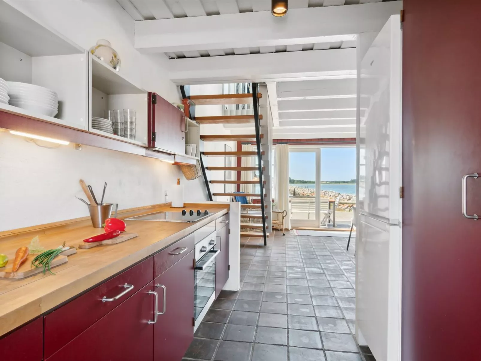 "Adils" - 5m from the sea-Binnen