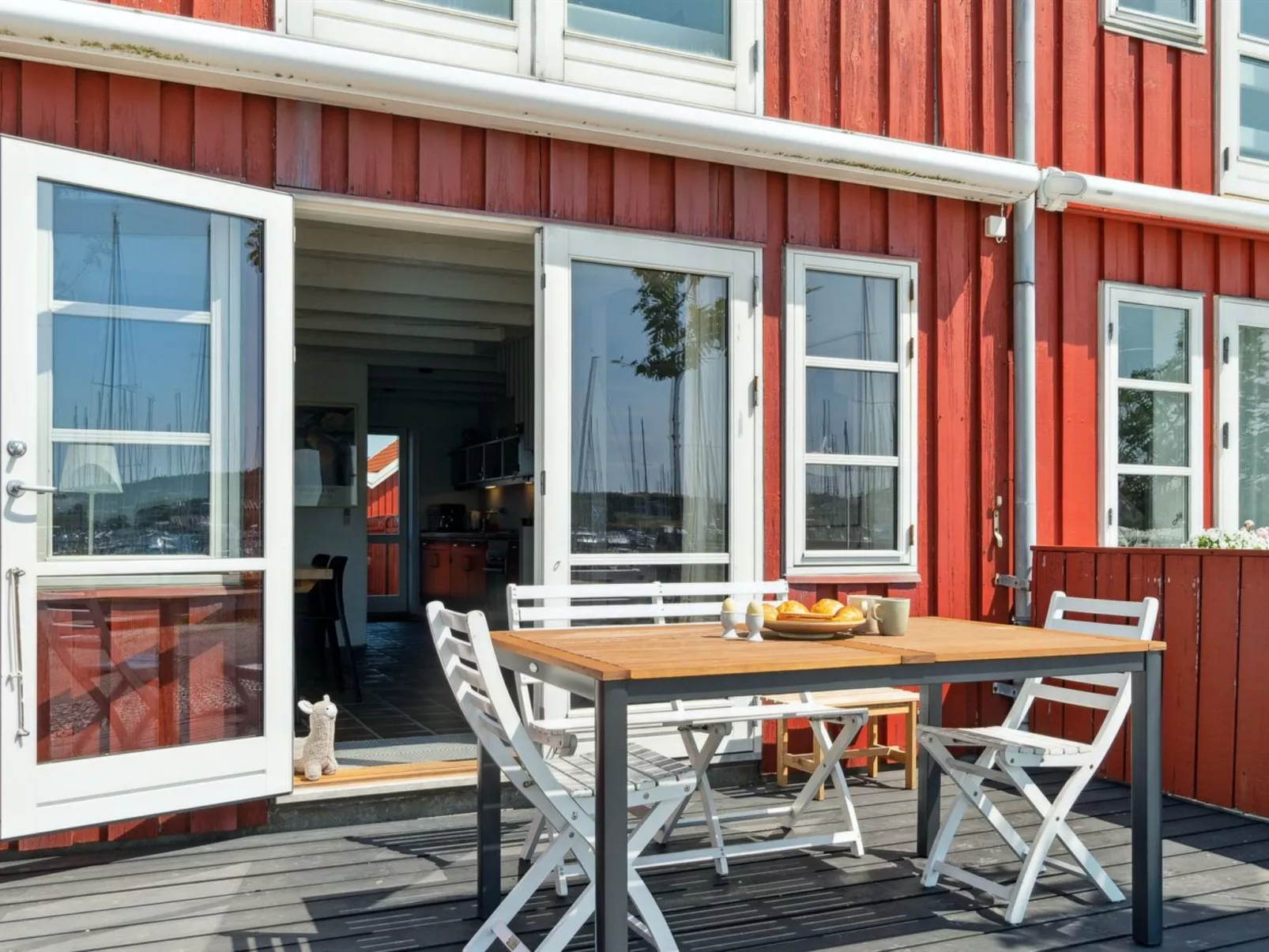 "Adils" - 5m from the sea-Binnen