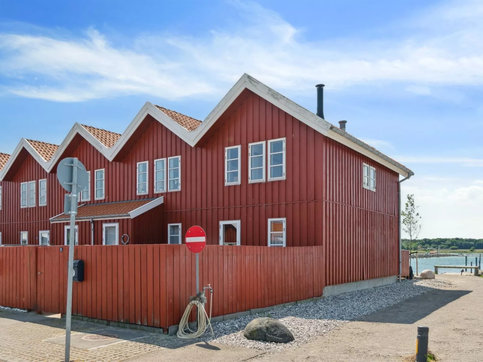 "Adils" - 5m from the sea-Buiten