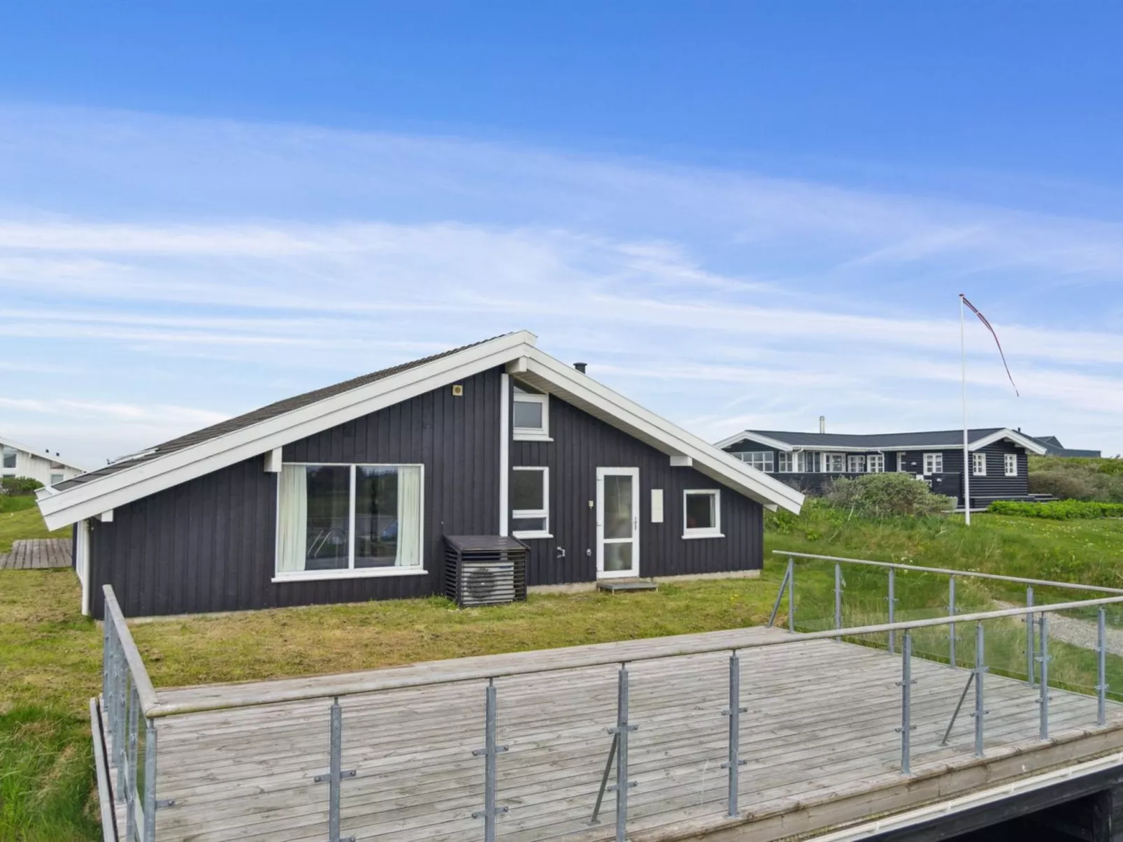 "Jürgen" - 293m from the sea-Buiten