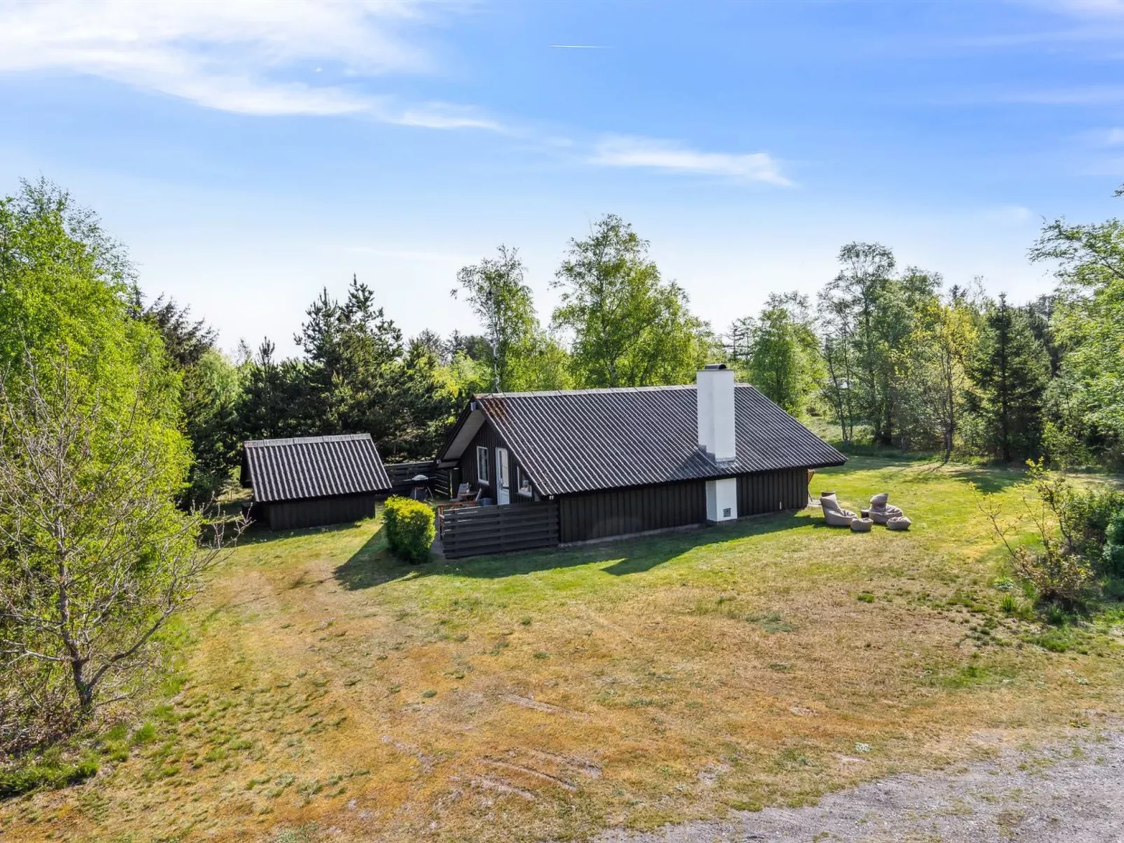 "Irlin" - 600m from the sea-Buiten