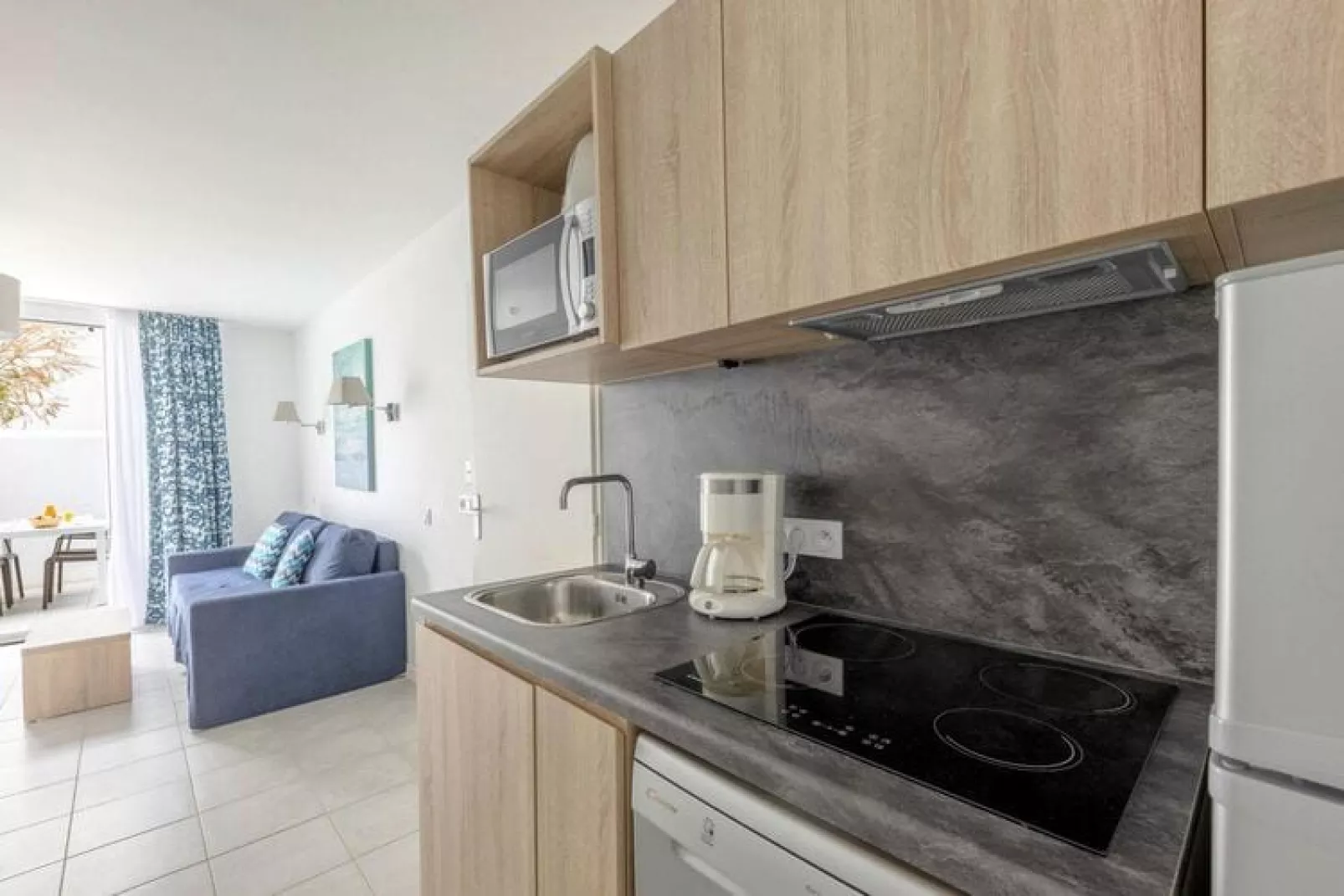 Appartement in Rivedoux-Plage met gemeenschappelijk zwembad-Keuken