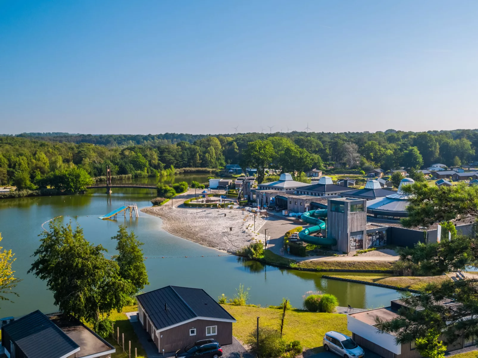 Glampingtent Kiezel Lodge 4-Buiten