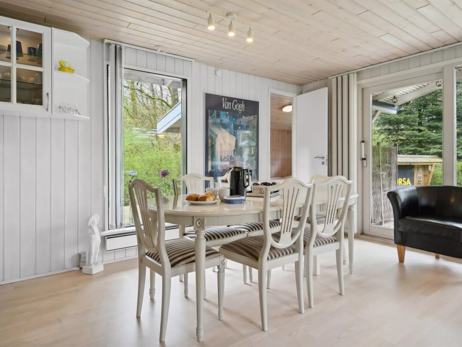 "Erlar" - 30km from the sea-Binnen