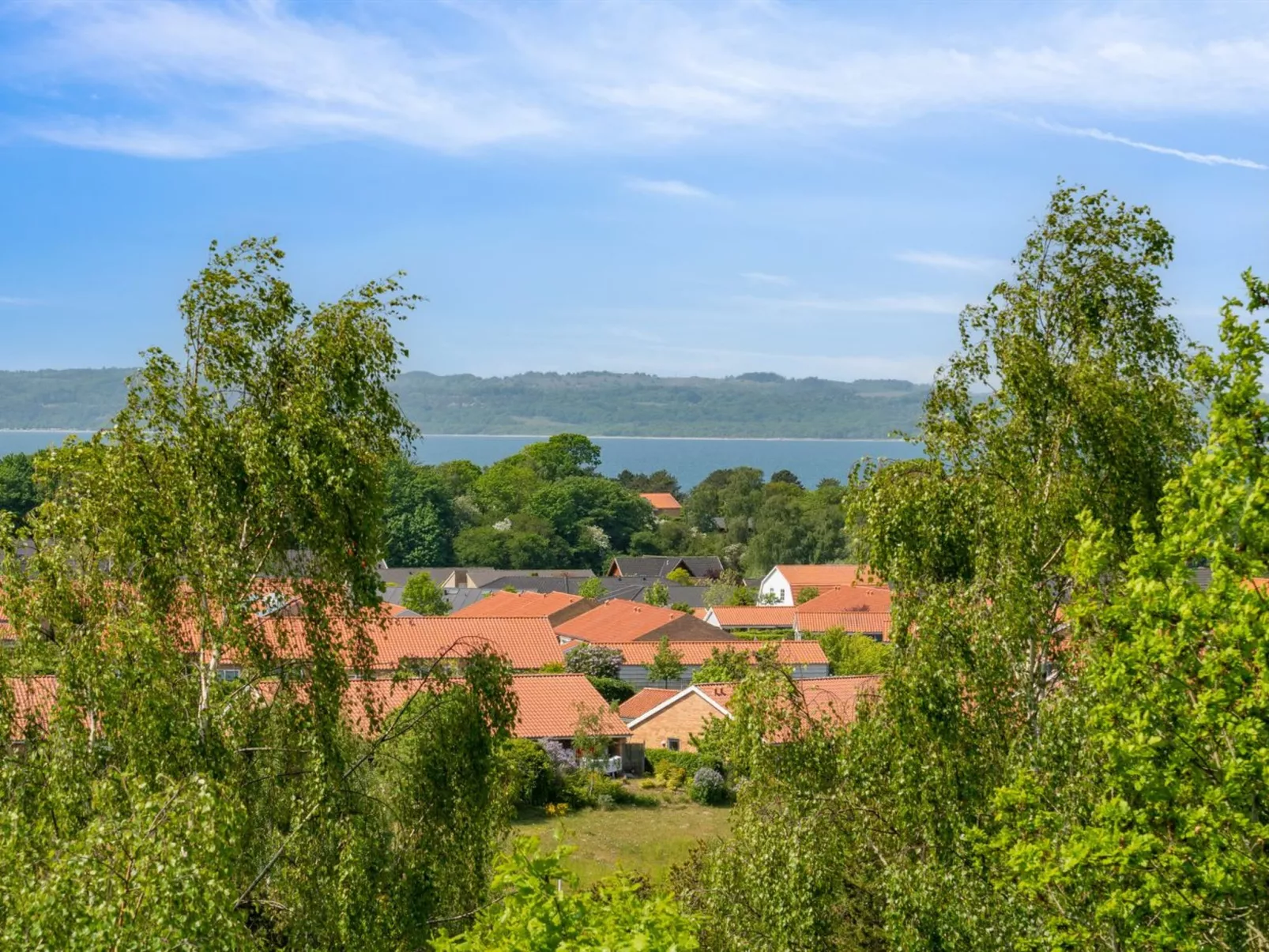 "Lynne" - 1km from the sea-Buiten