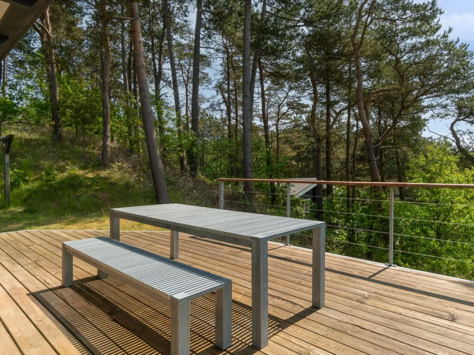 "Lynne" - 1km from the sea-Buiten