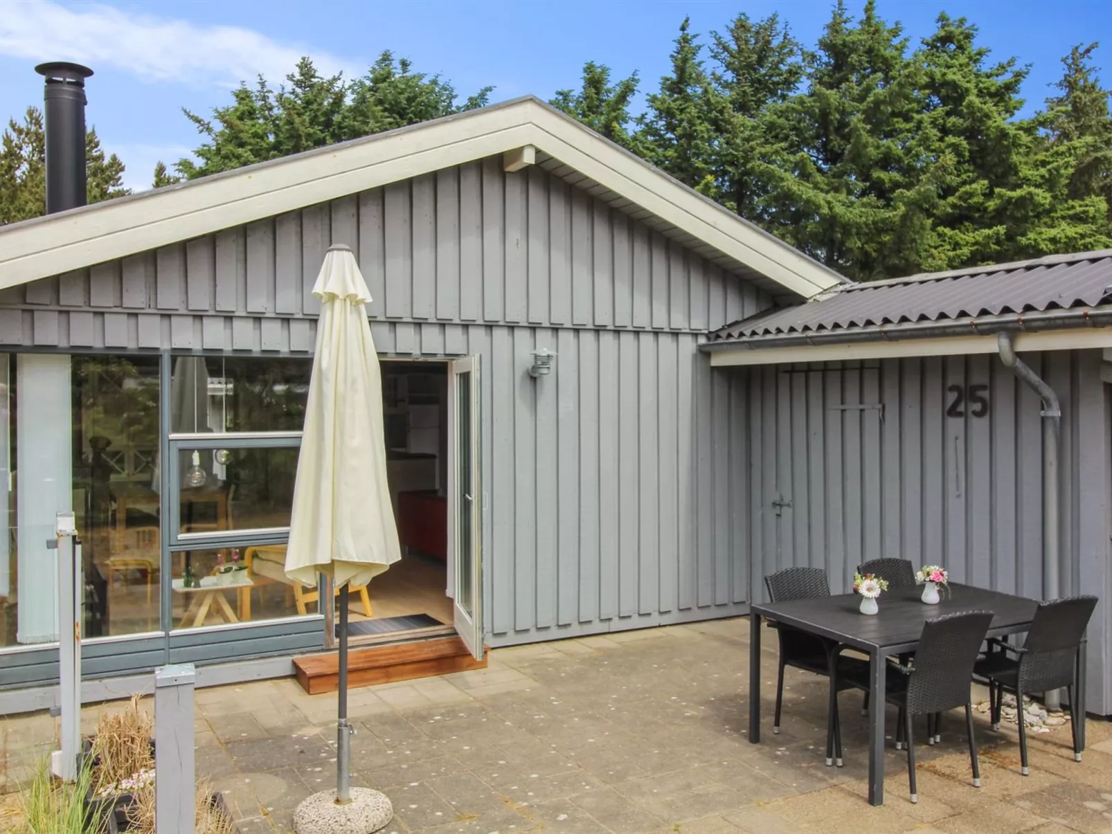 "Niina" - 800m from the sea-Buiten