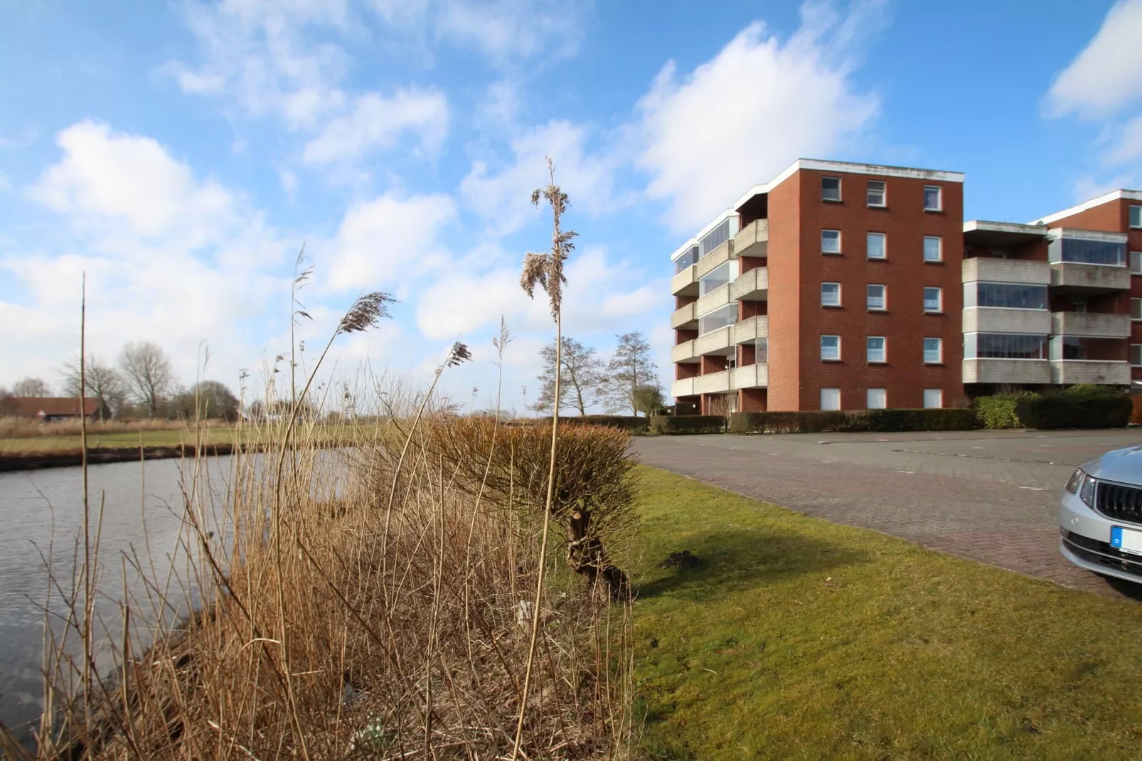Ferienwohnung Tiefblick-Buitenkant zomer