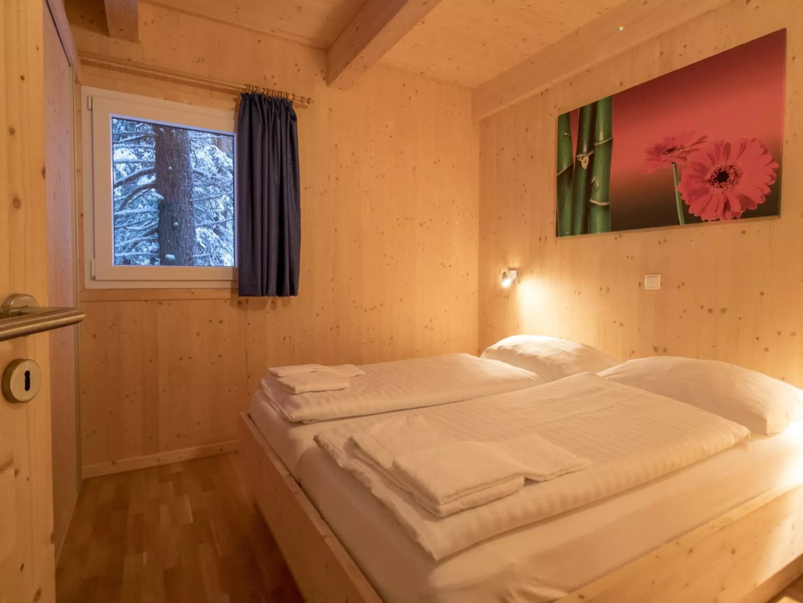 #27 mit IR-Sauna und Sprudelbad Innen-Binnen