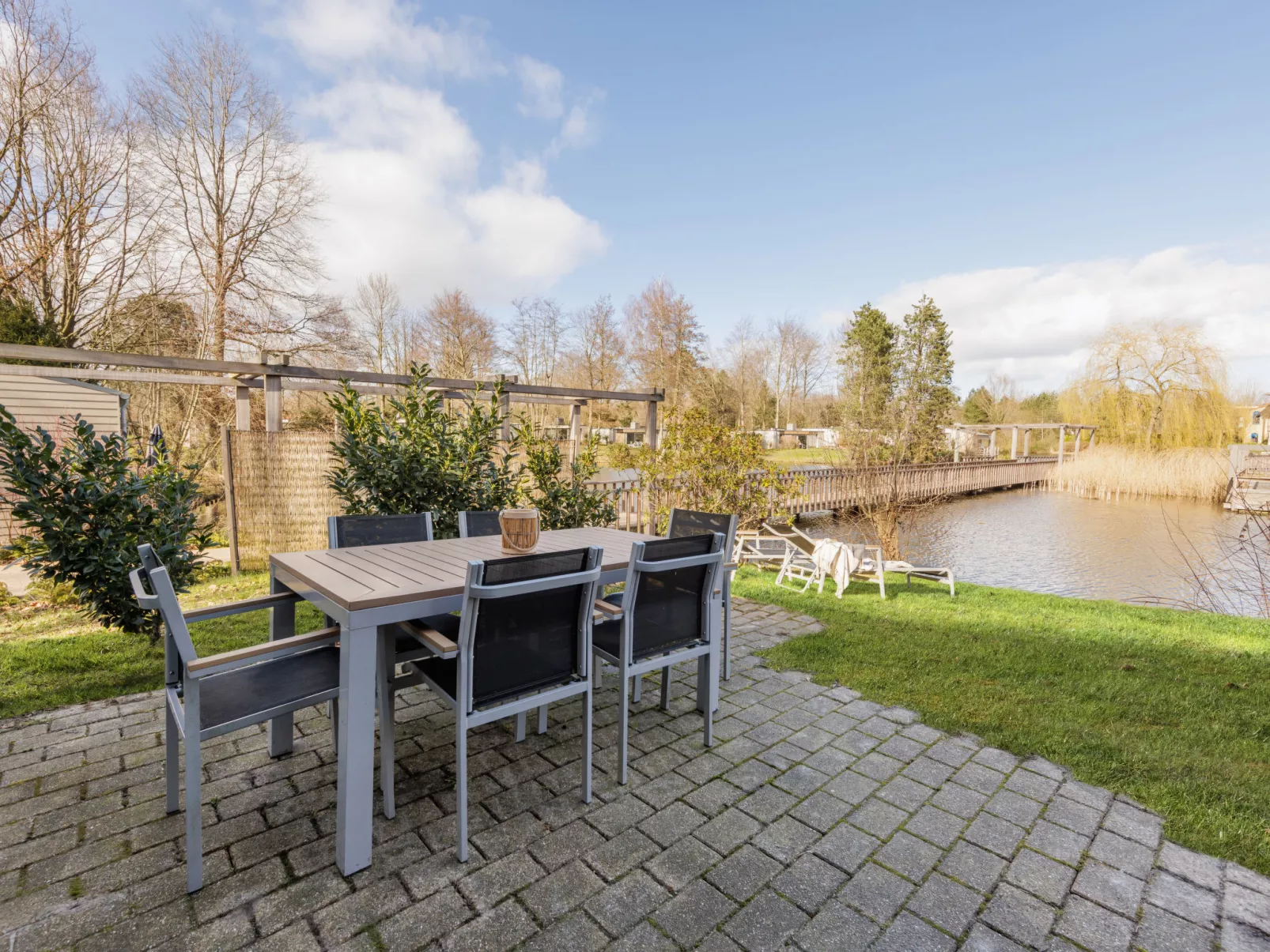 Premium Cottage-Buiten