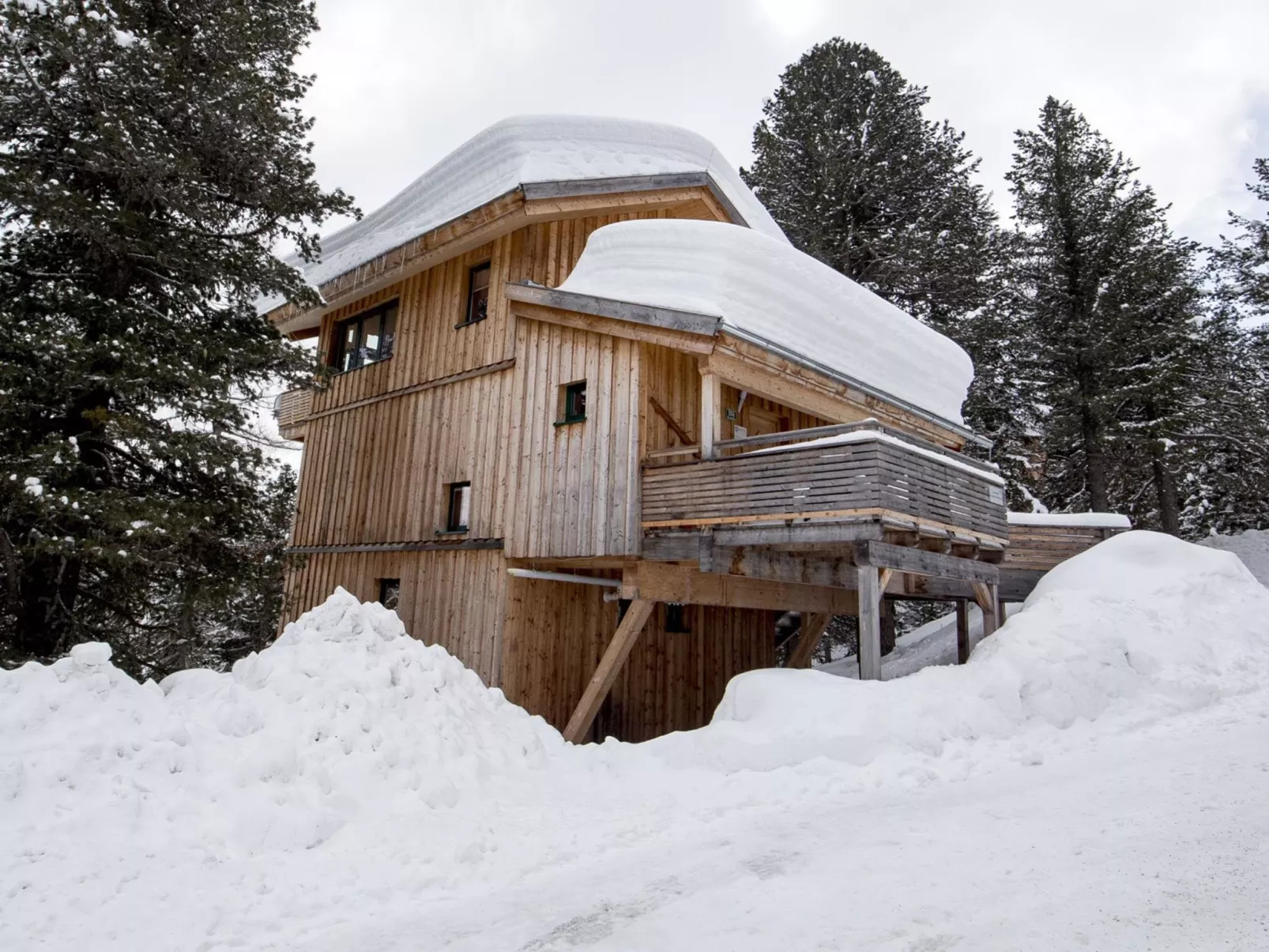 #26 mit IR-Sauna und Sprudelbad innen-Buiten