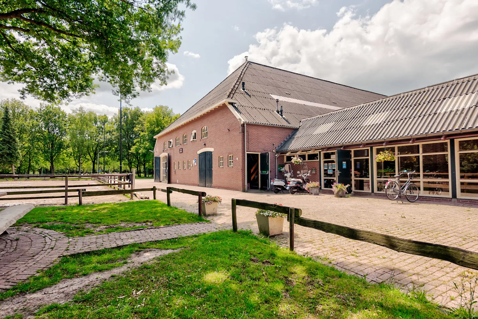 't Ruterhoeske-Buitenkant zomer
